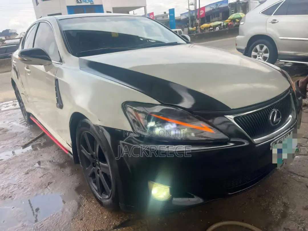 Lexus IS 2013 White
