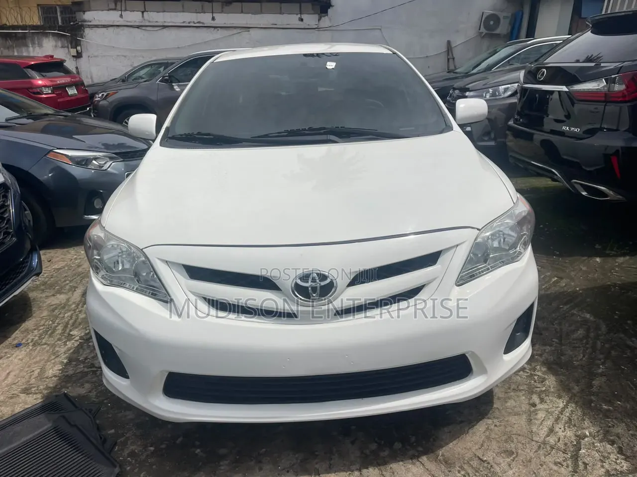 Toyota Corolla 2013 White