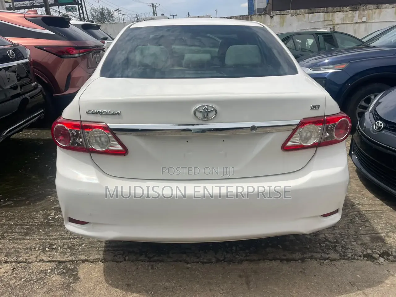 Toyota Corolla 2013 White