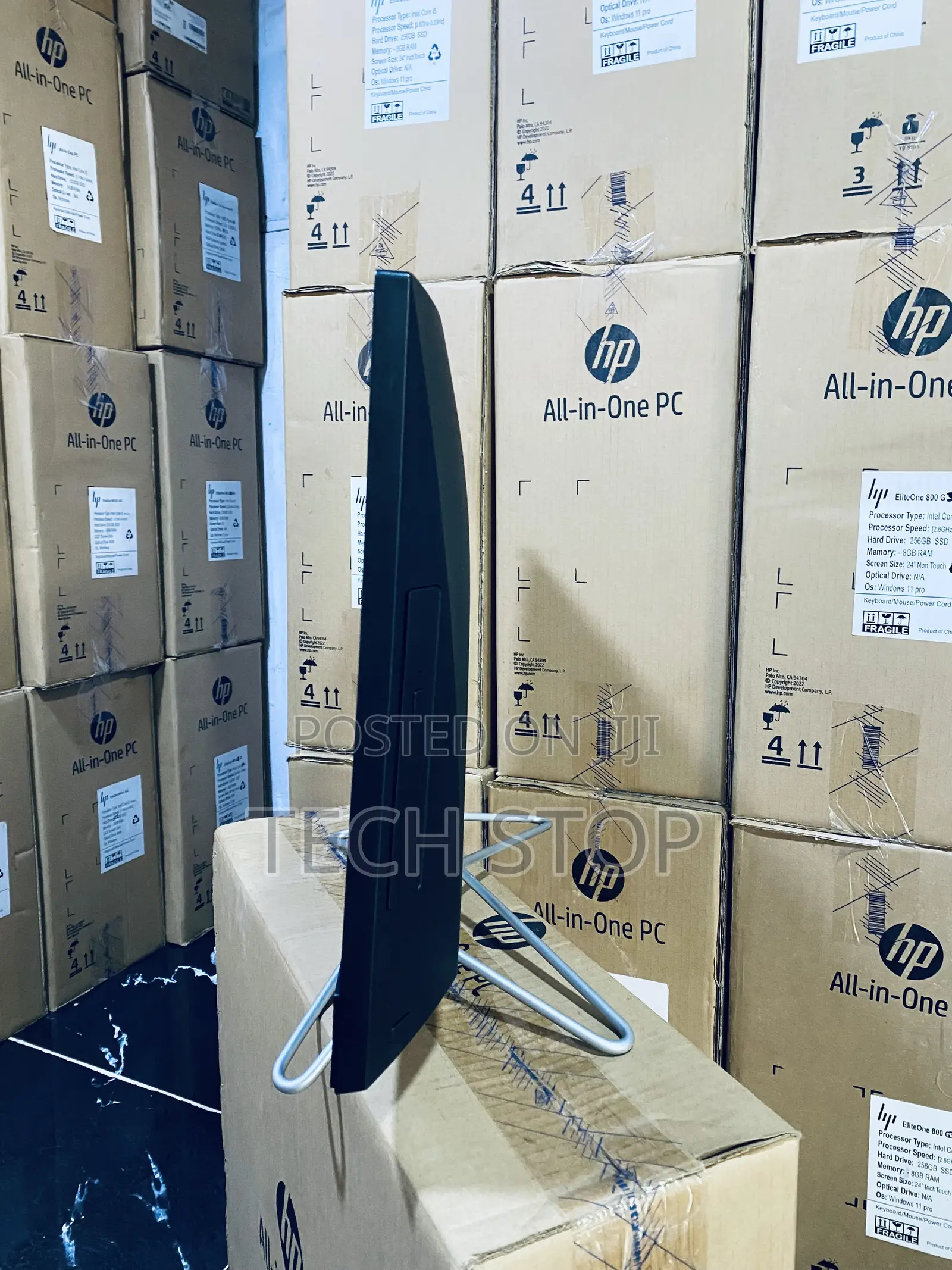 New Desktop Computer HP 200 G4 All-in-One 8GB Intel Core i5 SSD 512GB