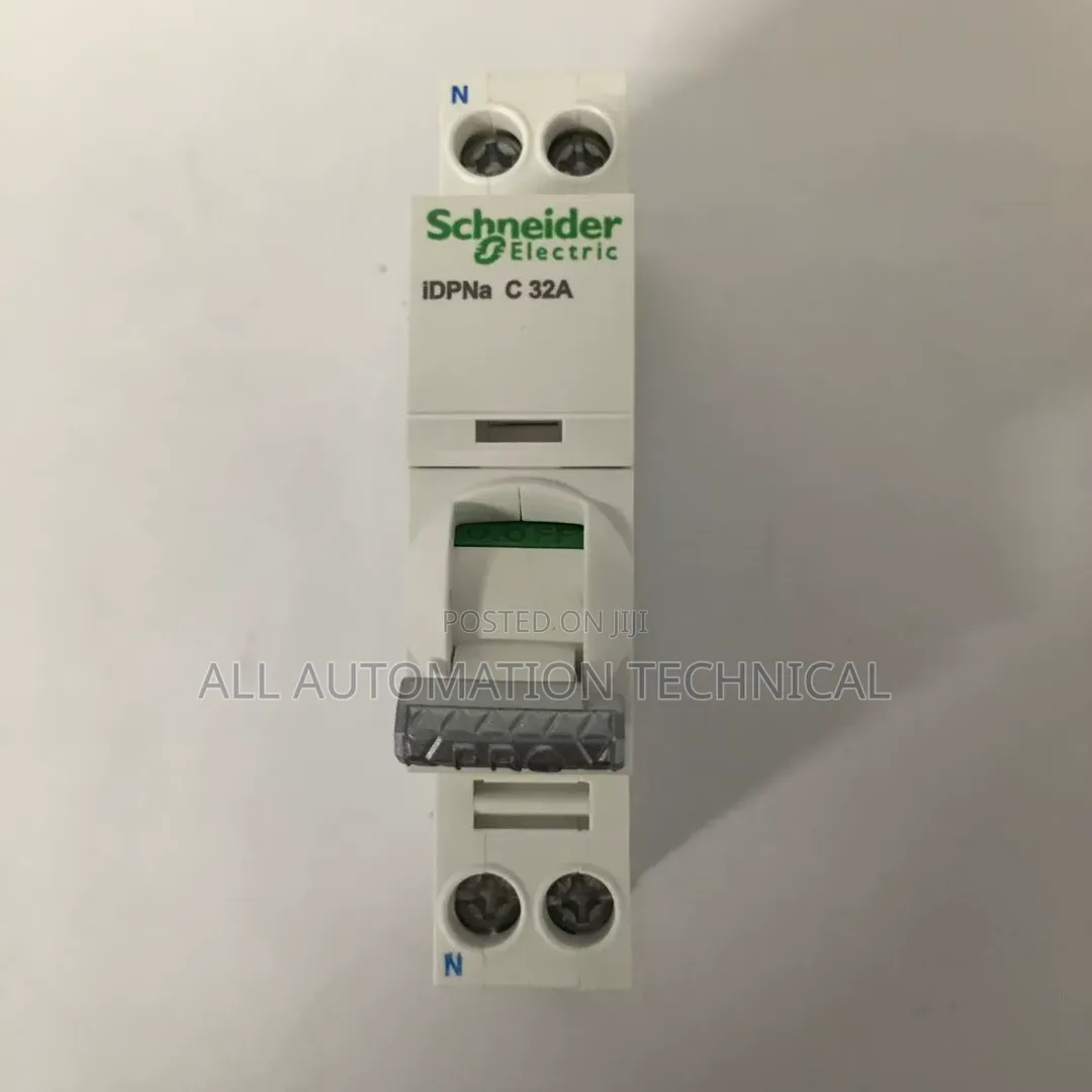 Schneider Circuit Breaker MCB Acti9 Pro 230V 1P+N 32A | A9DPNAC32