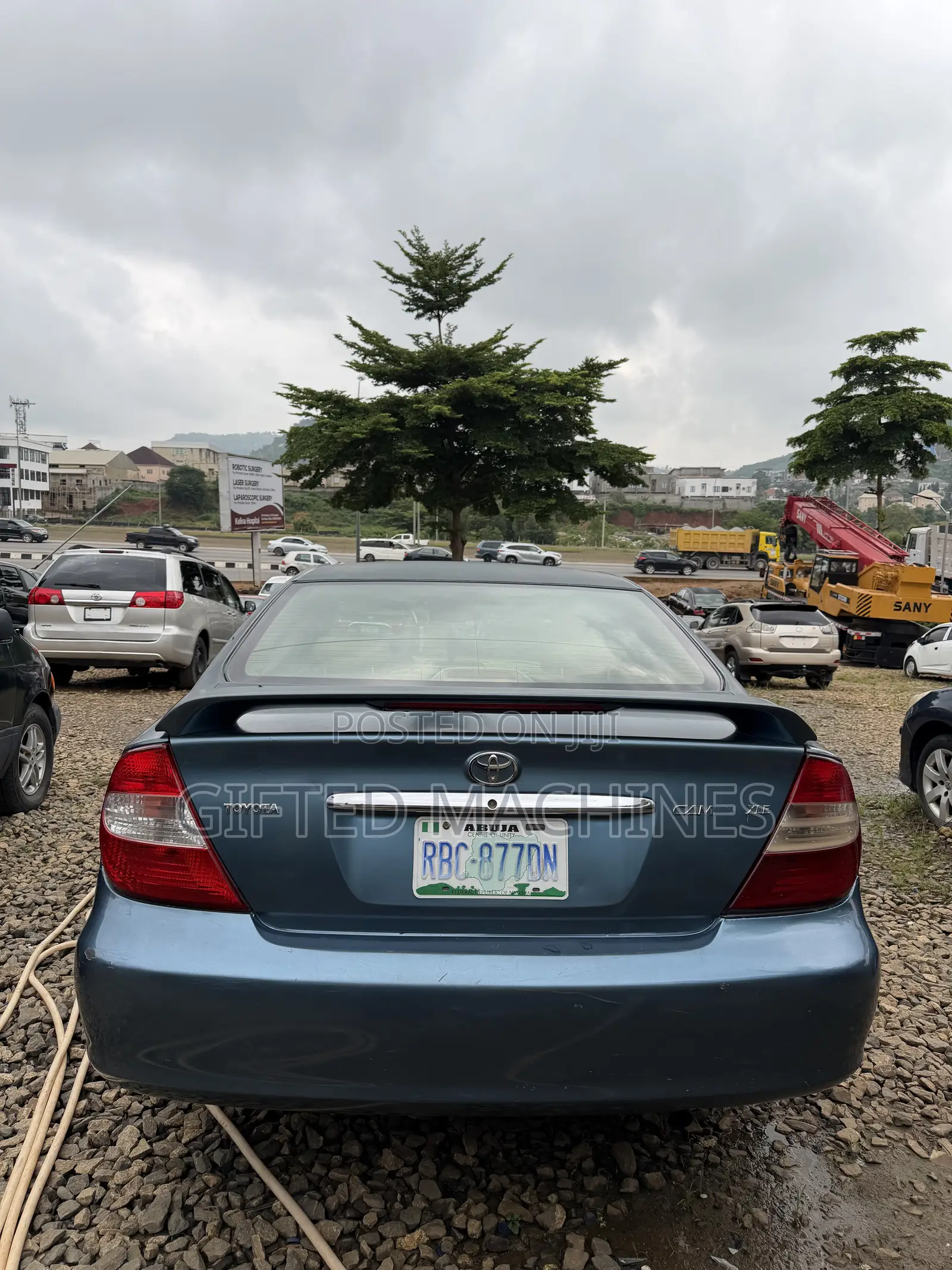 Toyota Camry XLE 4dr Sedan (2.4L 4cyl 4A) 2004 Blue