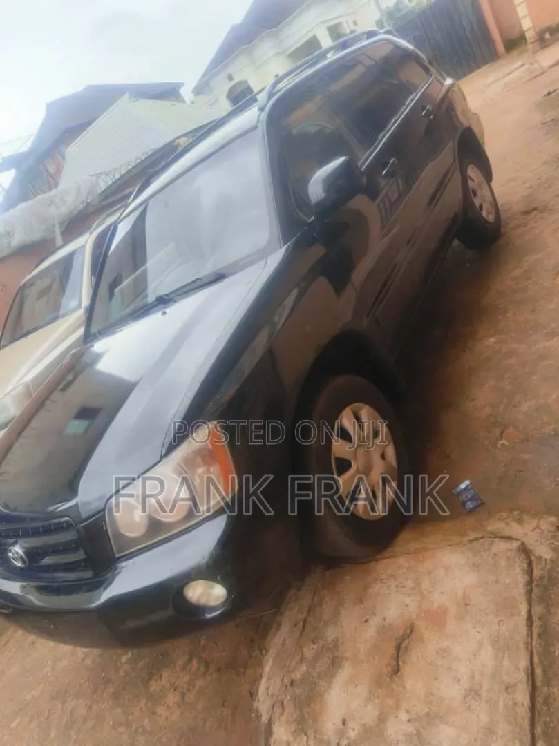 Toyota Highlander 2004 Black