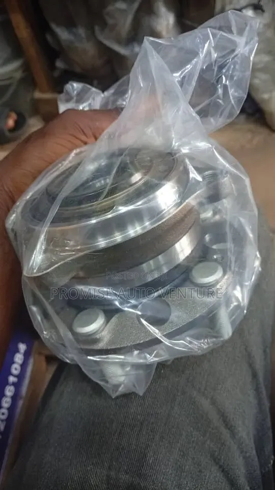 Brand New Hub Hyundai Santa Fe, Kia Sorento, 2014, 2016