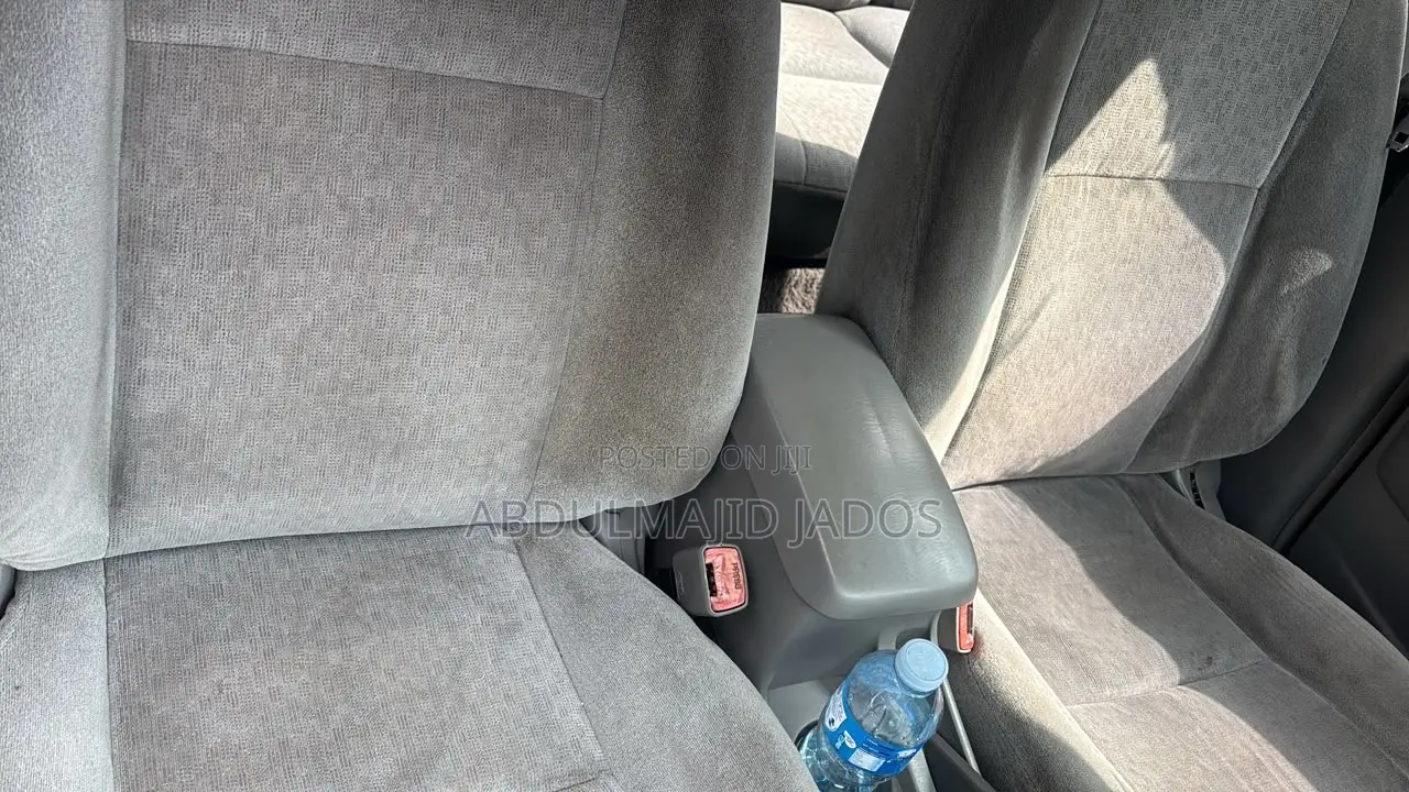 Toyota Corolla 2003 Silver