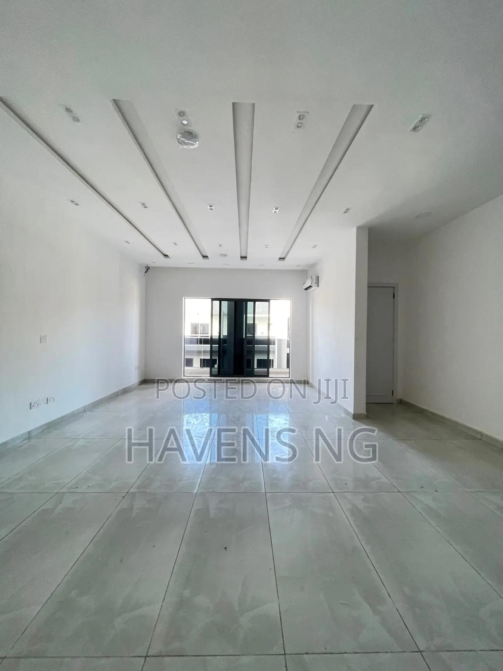 3bdrm Penthouse in 1004 for sale