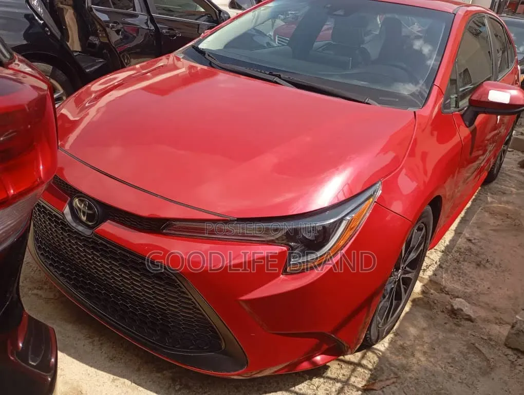 Toyota Corolla SE 2020 Red