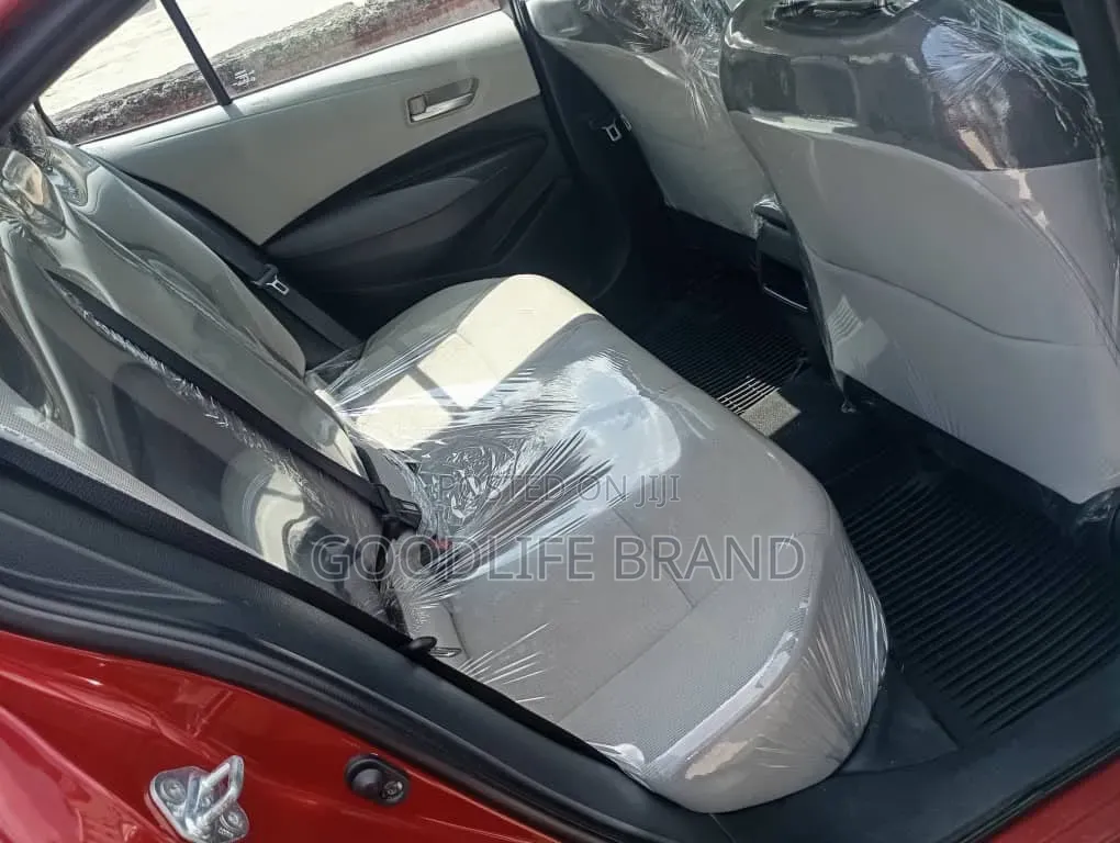 Toyota Corolla SE 2020 Red