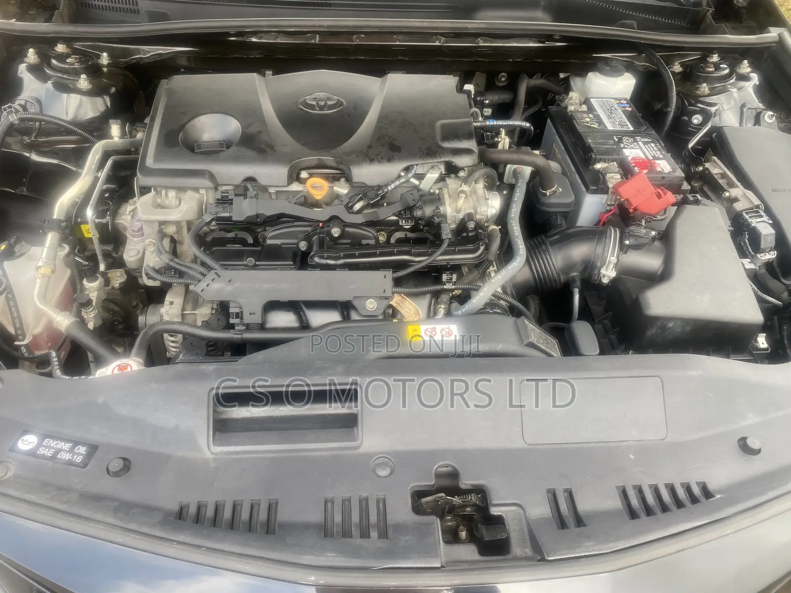 Toyota Camry SE 4dr Sedan (2.5L 4cyl 6A) 2013 Silver