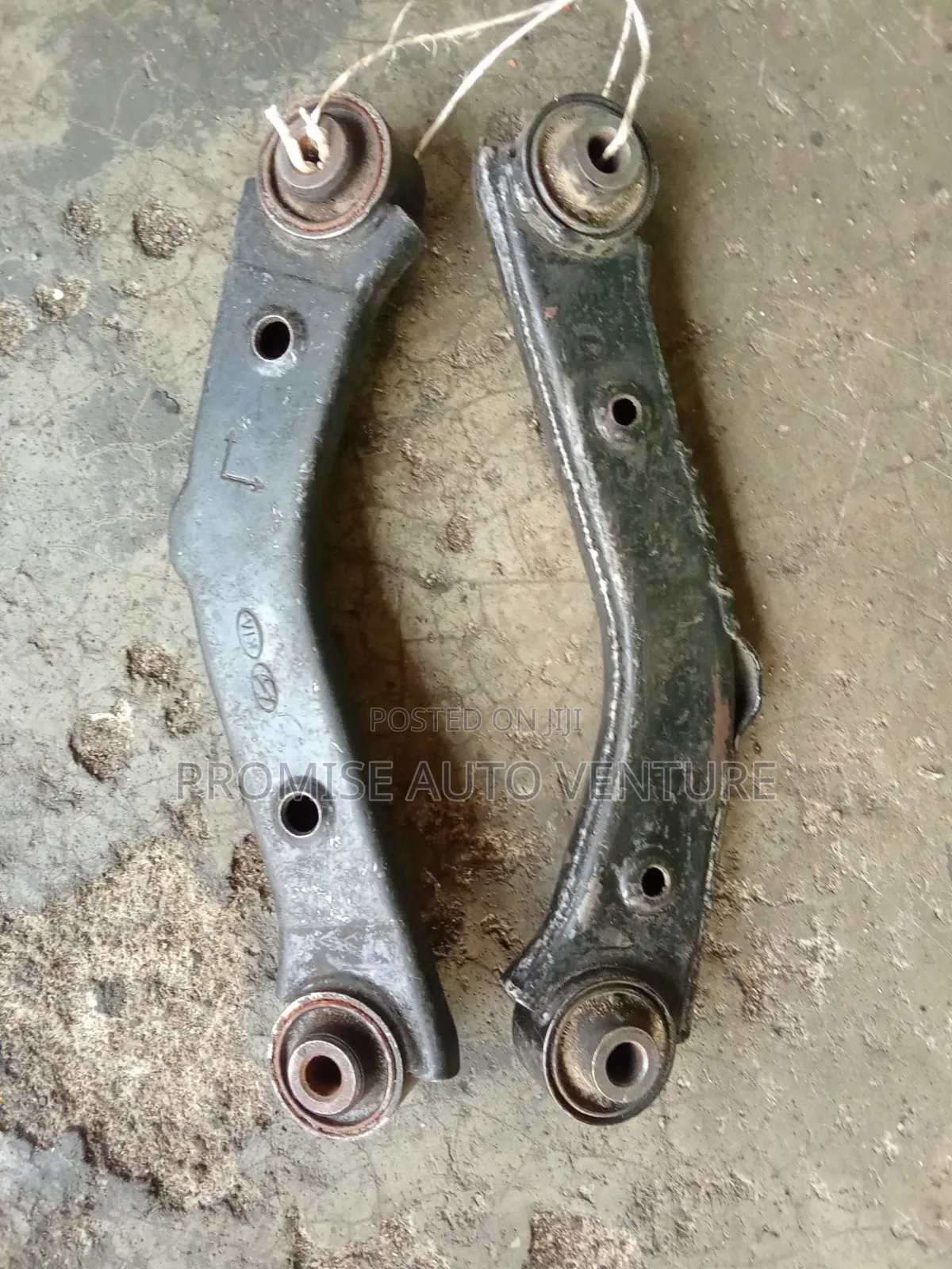 Back Arm's Hyundai Ix35 Tucson, Kia Sorento, Sportage, 2014, 2015