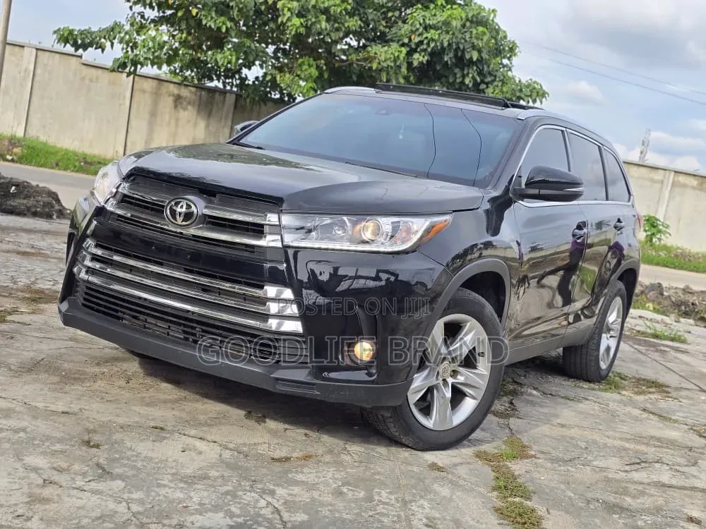 Toyota Highlander Limited Platinum 4dr SUV AWD (3.5L 6cyl 6A) 2015