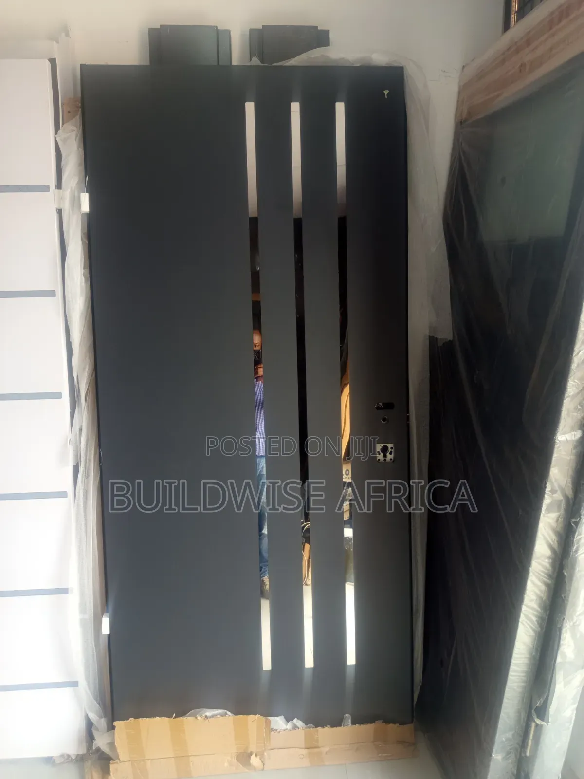 900×2.1m Israeli Milan Security Exit Door