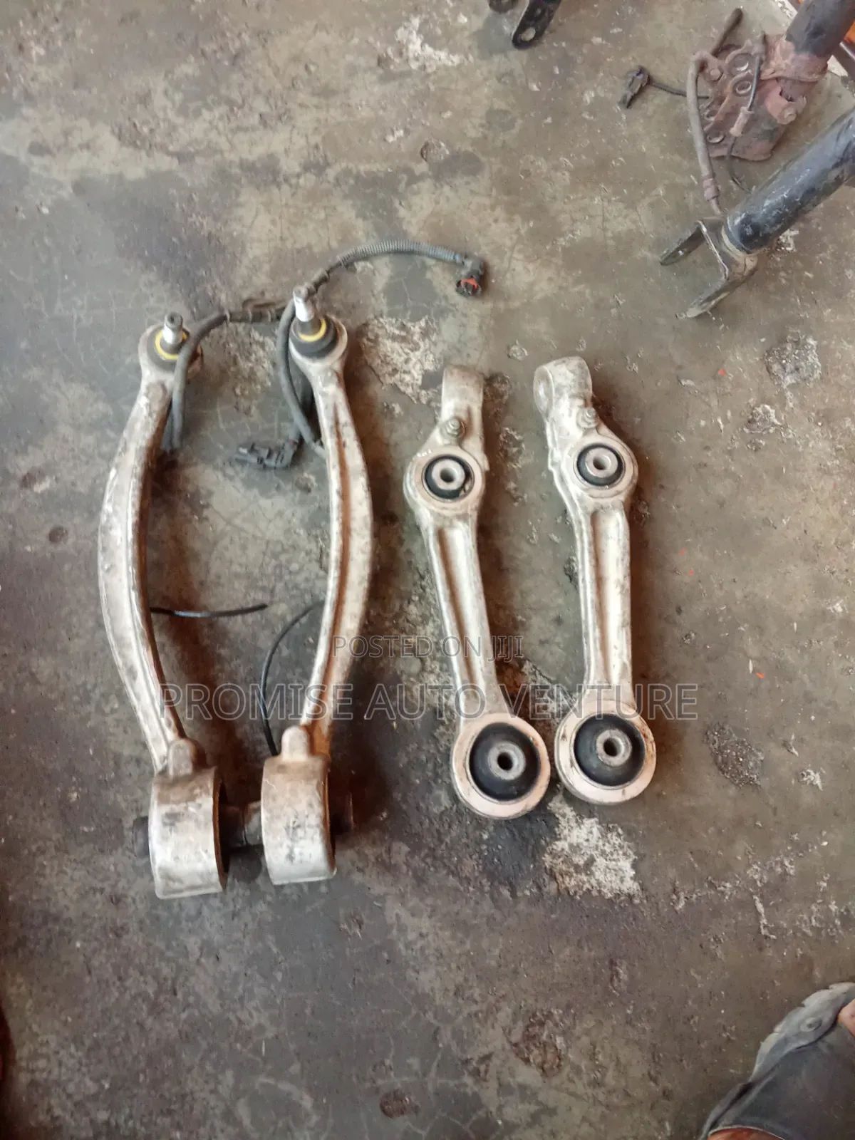 Complete Lower Arm's Hyundai Genesis, , 2012, 2014