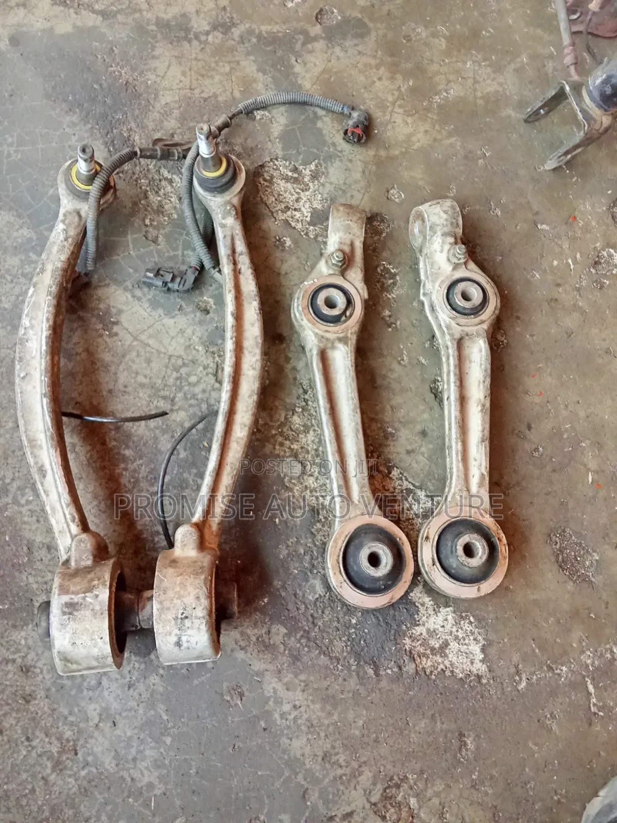 Complete Lower Arm's Hyundai Genesis, , 2012, 2014