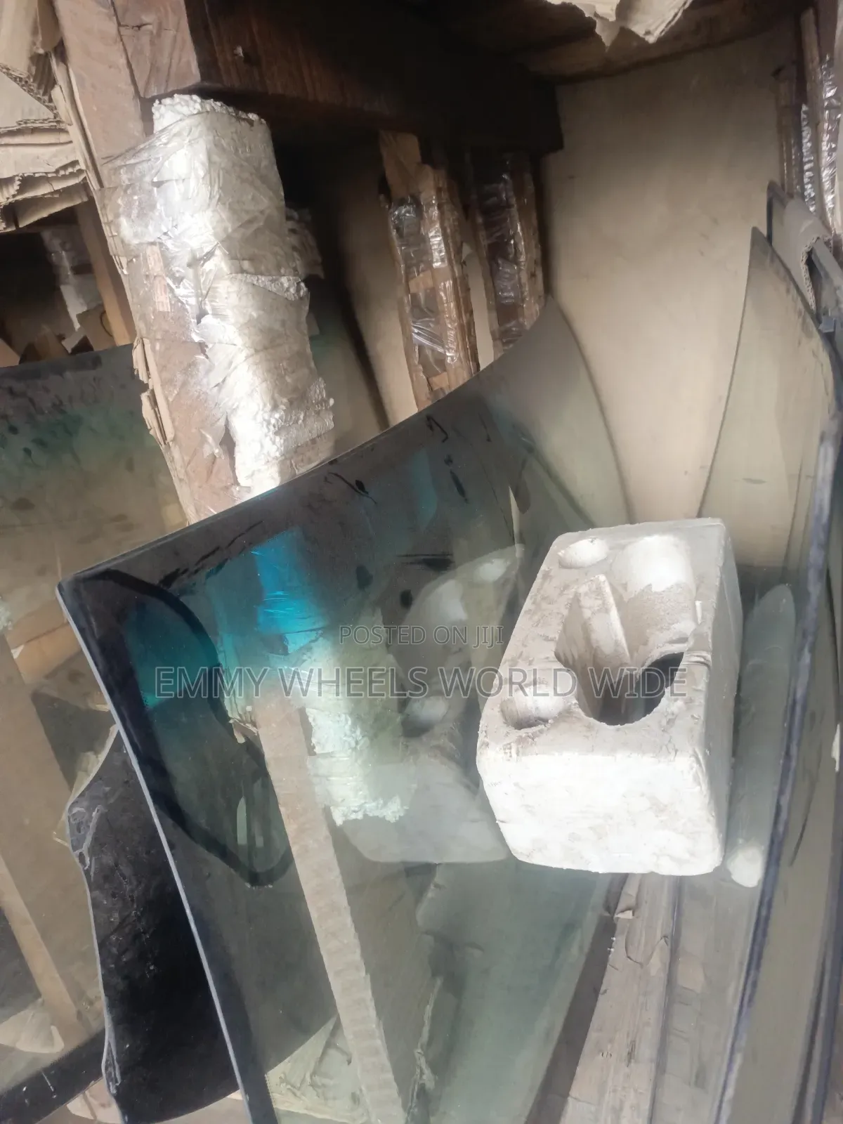 Wind Screen Ur Ride From Camry to Rx 350 to Lancruiser All Available