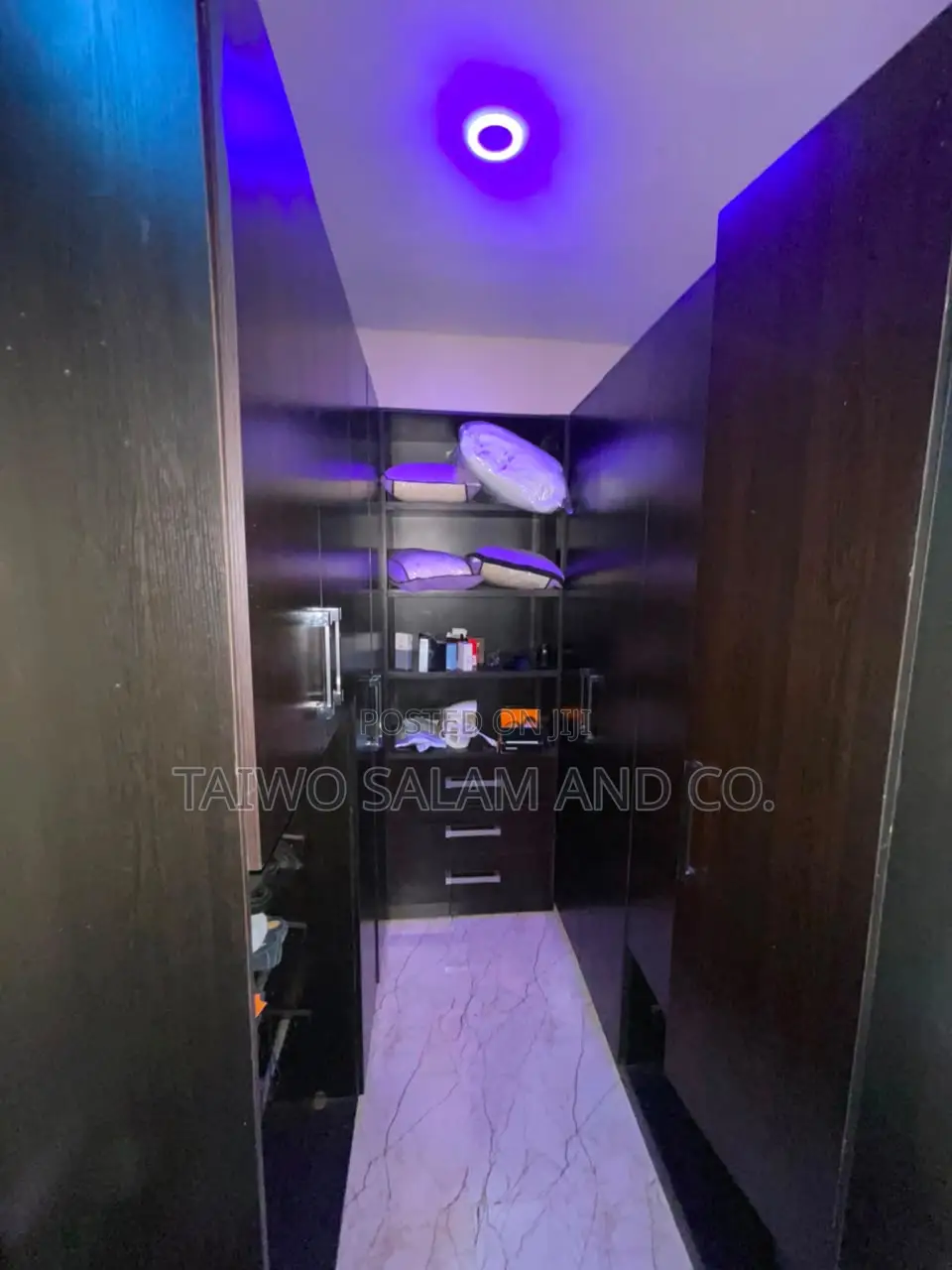 3bdrm Block of Flats in Akala Express for sale