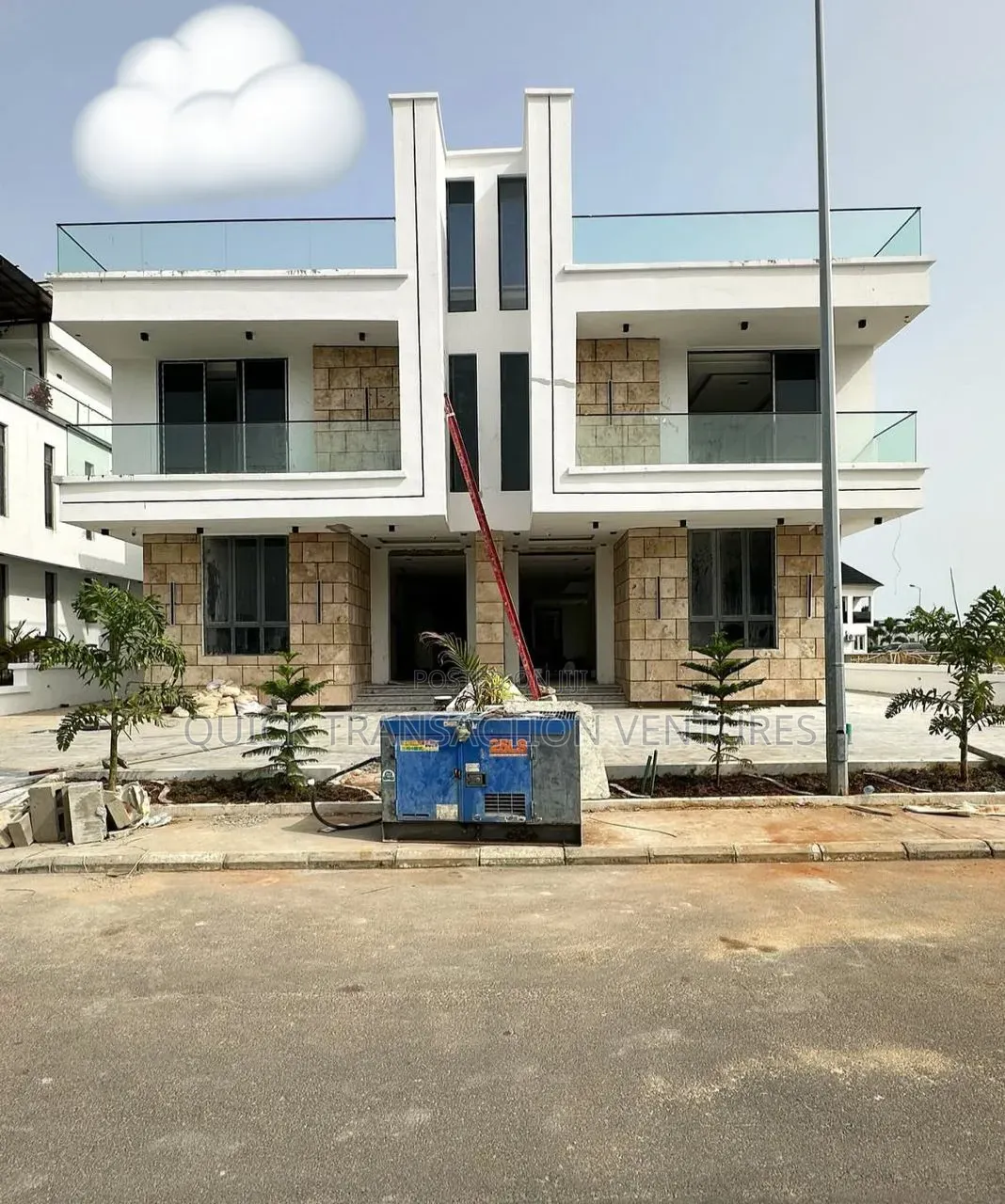 5bdrm Duplex in Cowrie Creek Estate, Ikate for sale