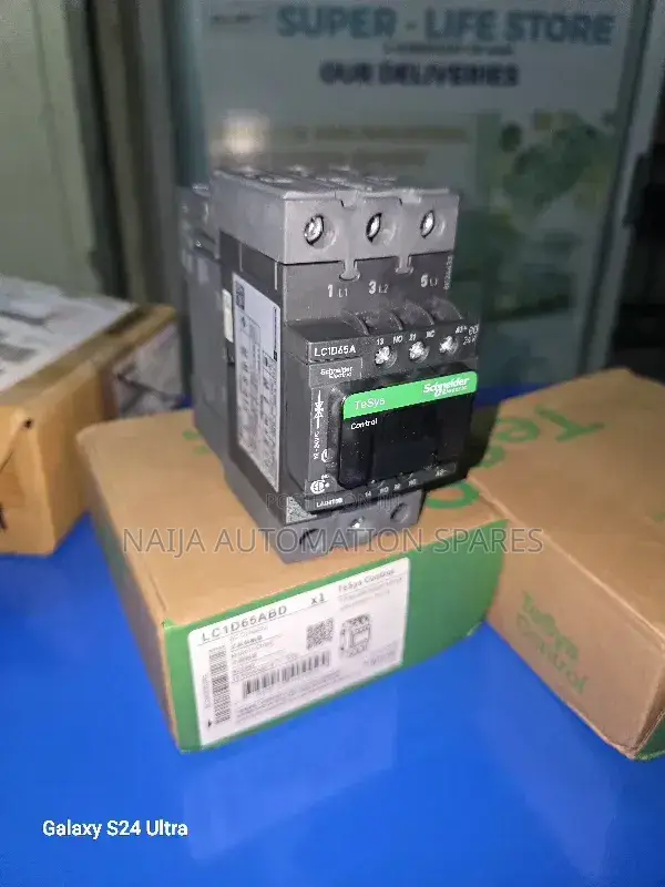 Schneider Lc1d65abd | Tesys D Contactor 3p 65a 440v 24v Dc Coil, 3 No