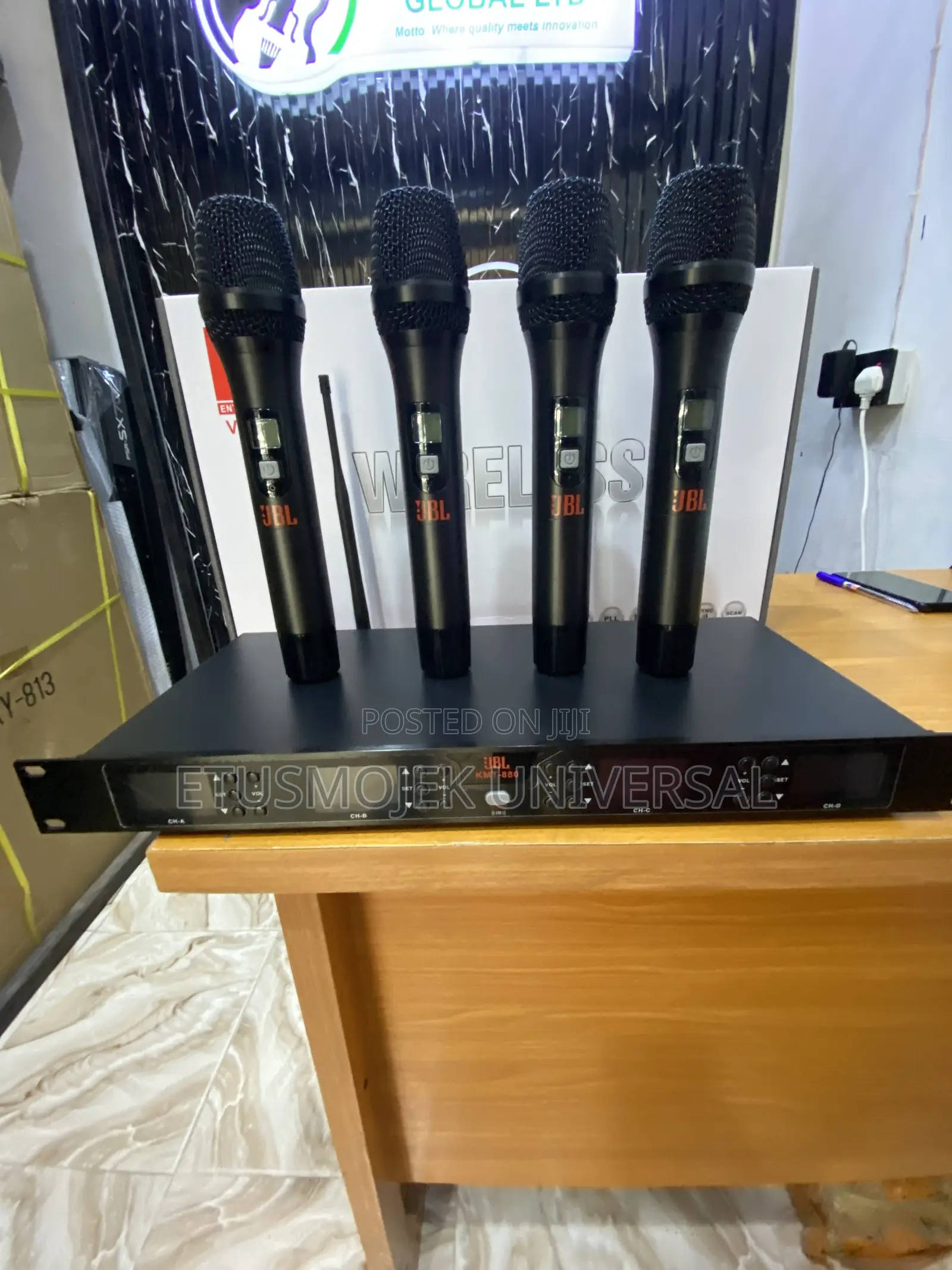 4in1 JBL Professional Wireless Microphones