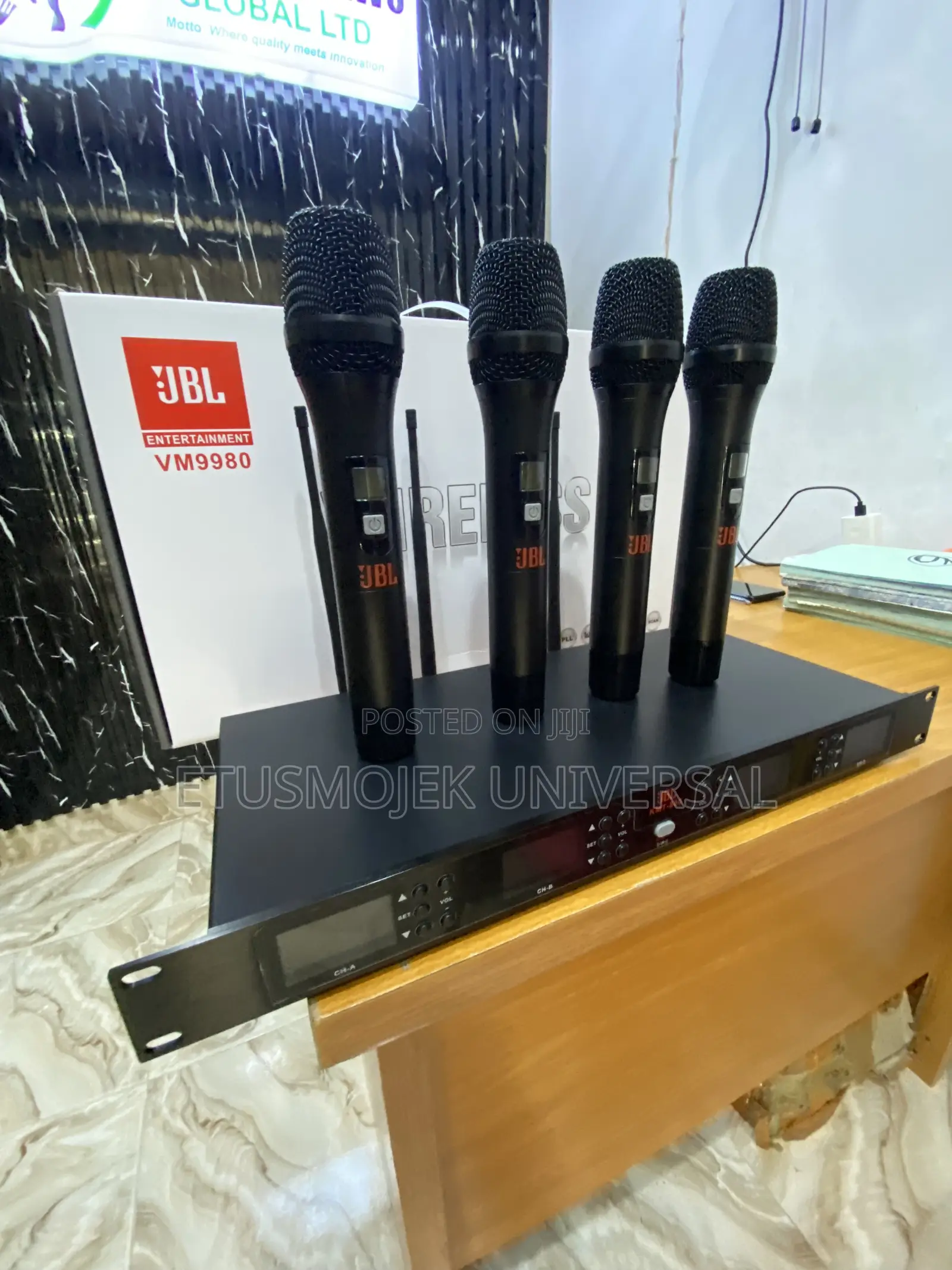 4in1 JBL Professional Wireless Microphones