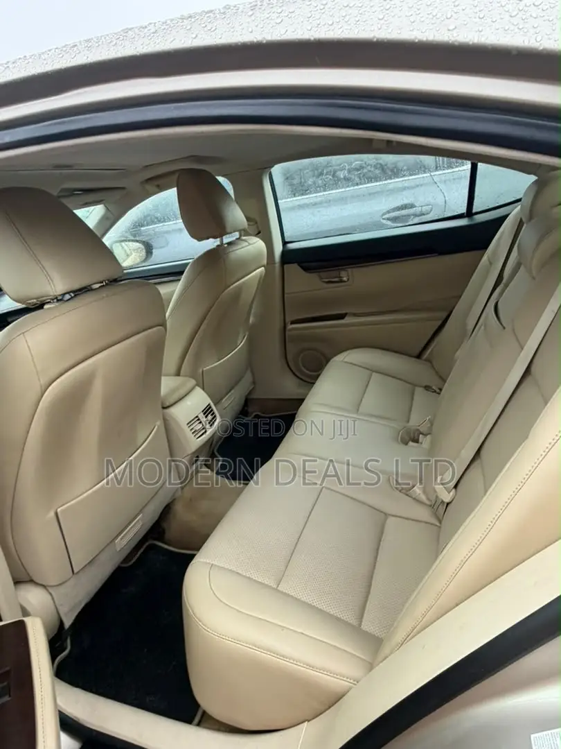 Lexus ES 2013 Gold