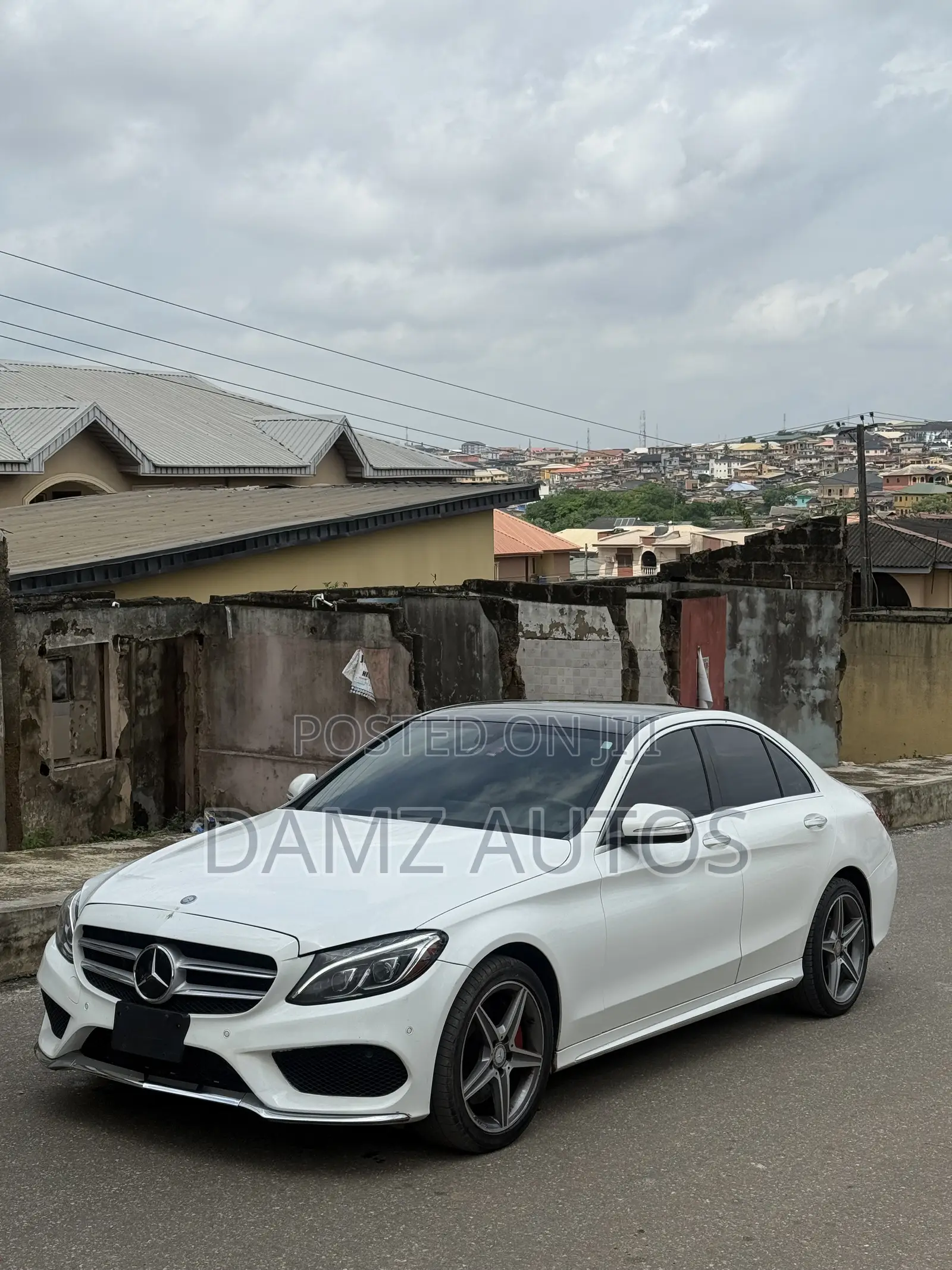 Mercedes-Benz C300 Luxury 4dr RWD Sedan (2.0L 4cyl 7A) 2015 White
