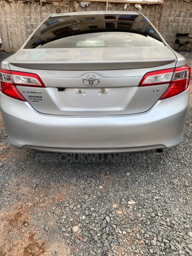 Toyota Camry 2012 Silver