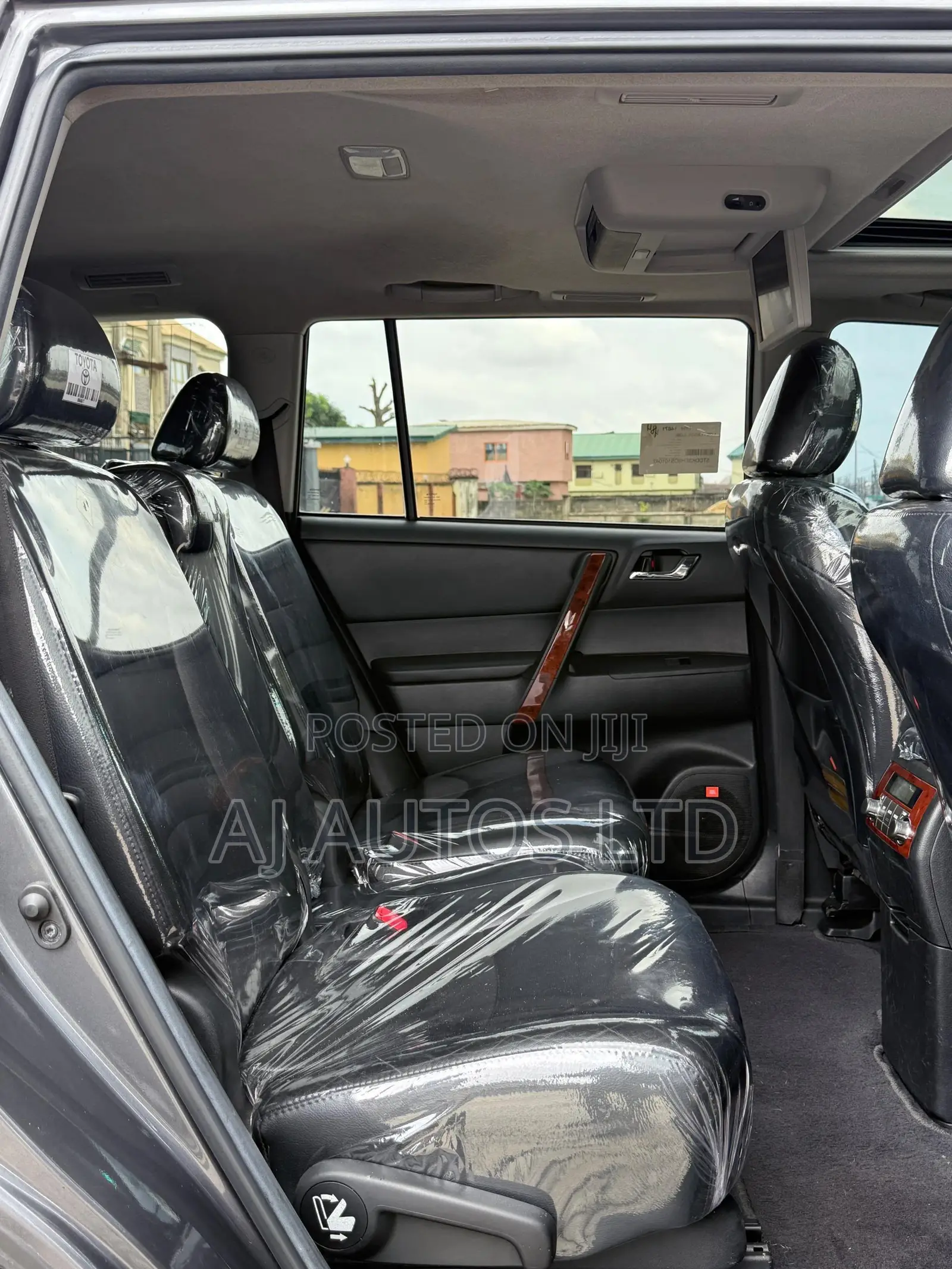 Toyota Highlander Limited 2011 Gray