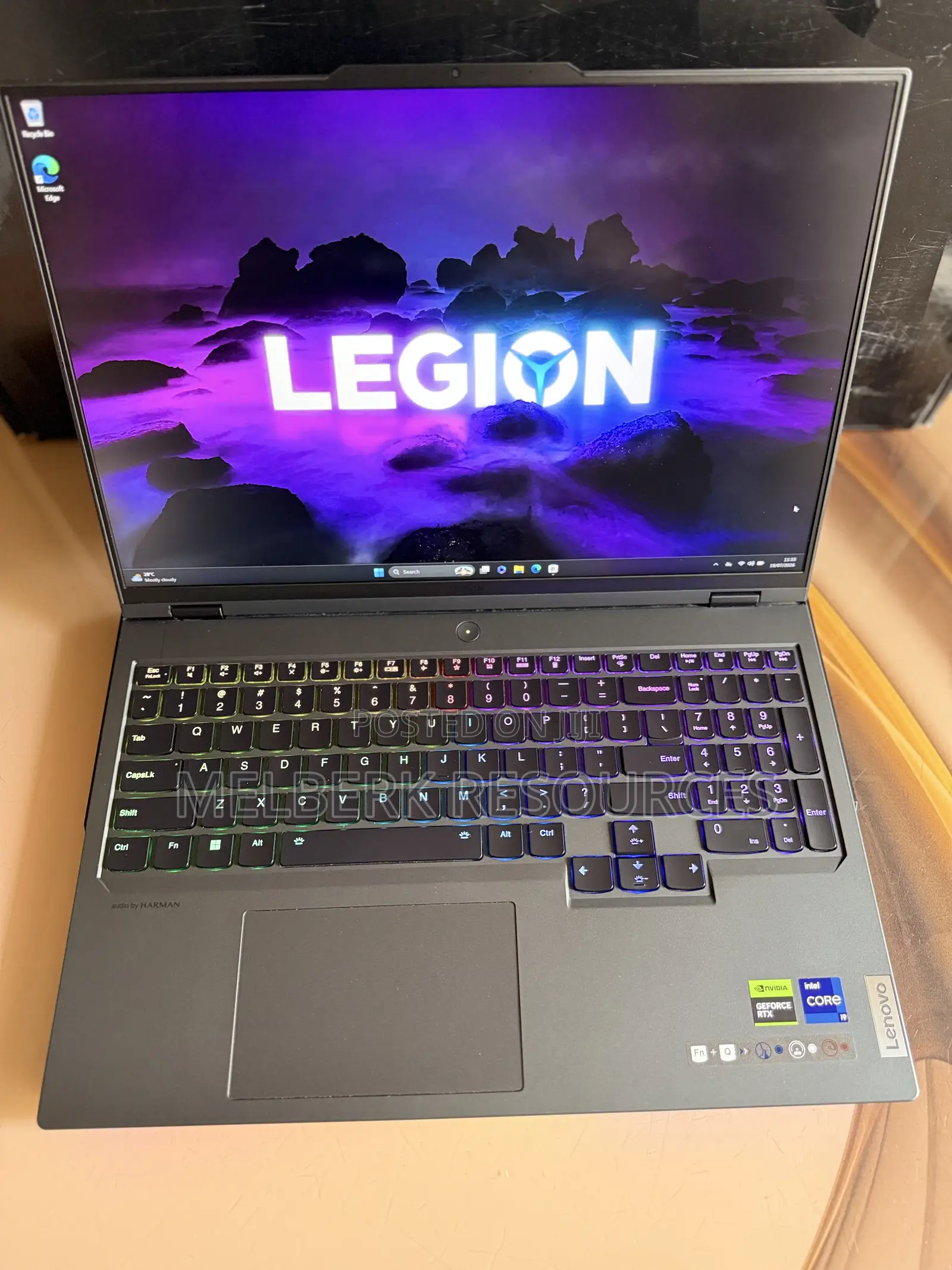 Laptop Lenovo Legion Pro 7 32GB Intel Core i9 SSD 1T