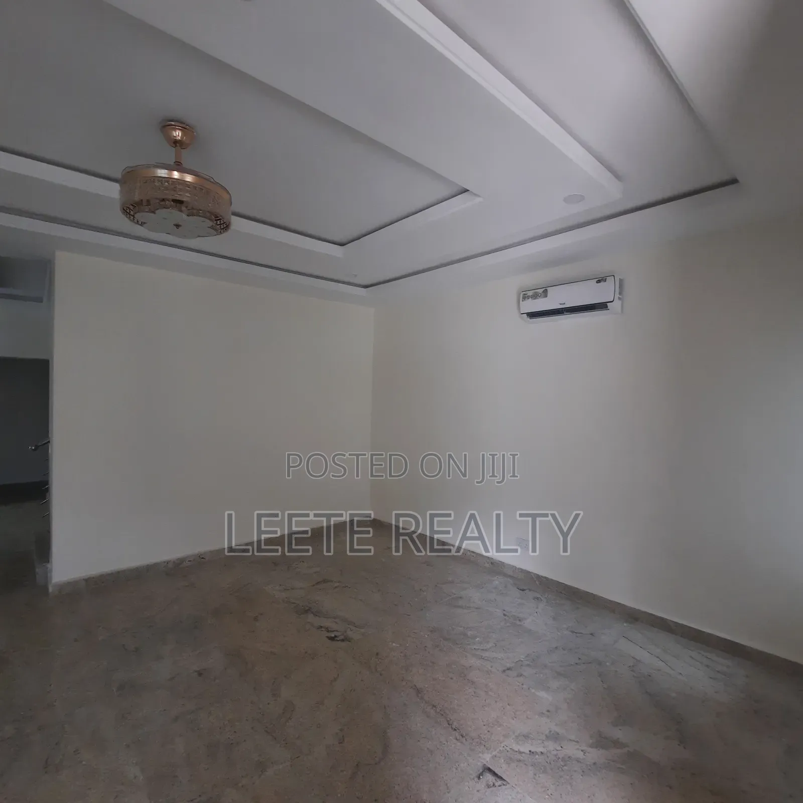 4bdrm Townhouse/Terrace in Kado for sale