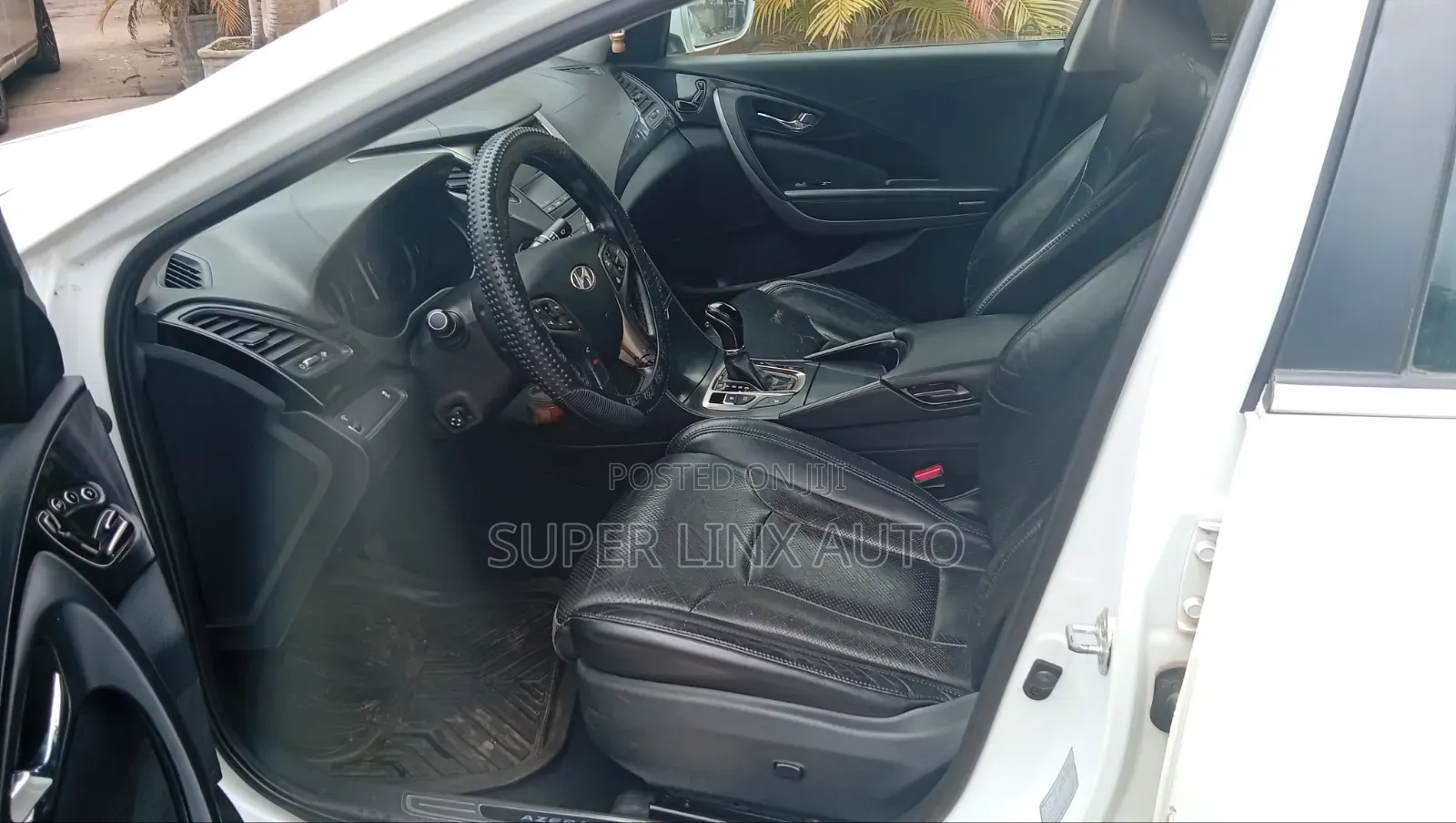 Hyundai Azera 2014 White