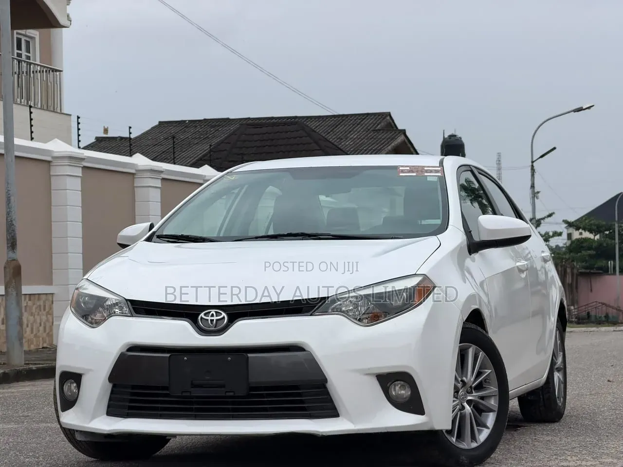 Toyota Corolla 2015 White