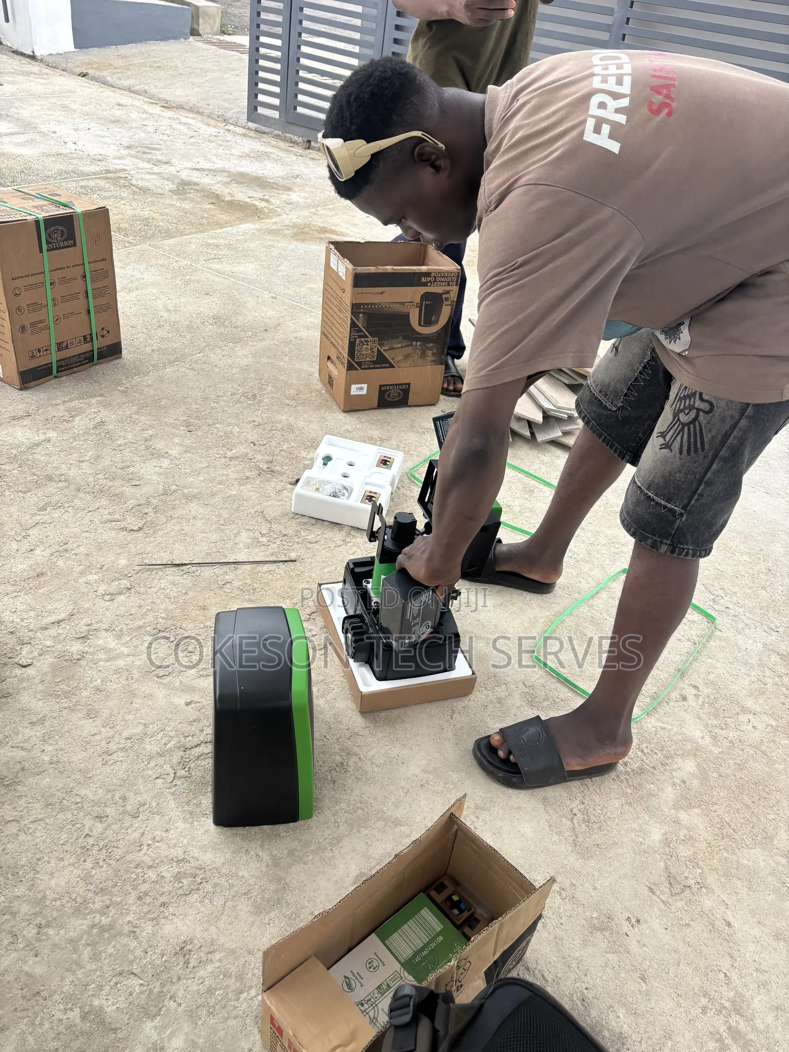 1800kg Heavy Duty Remote Control Sliding Gate Opener Installation