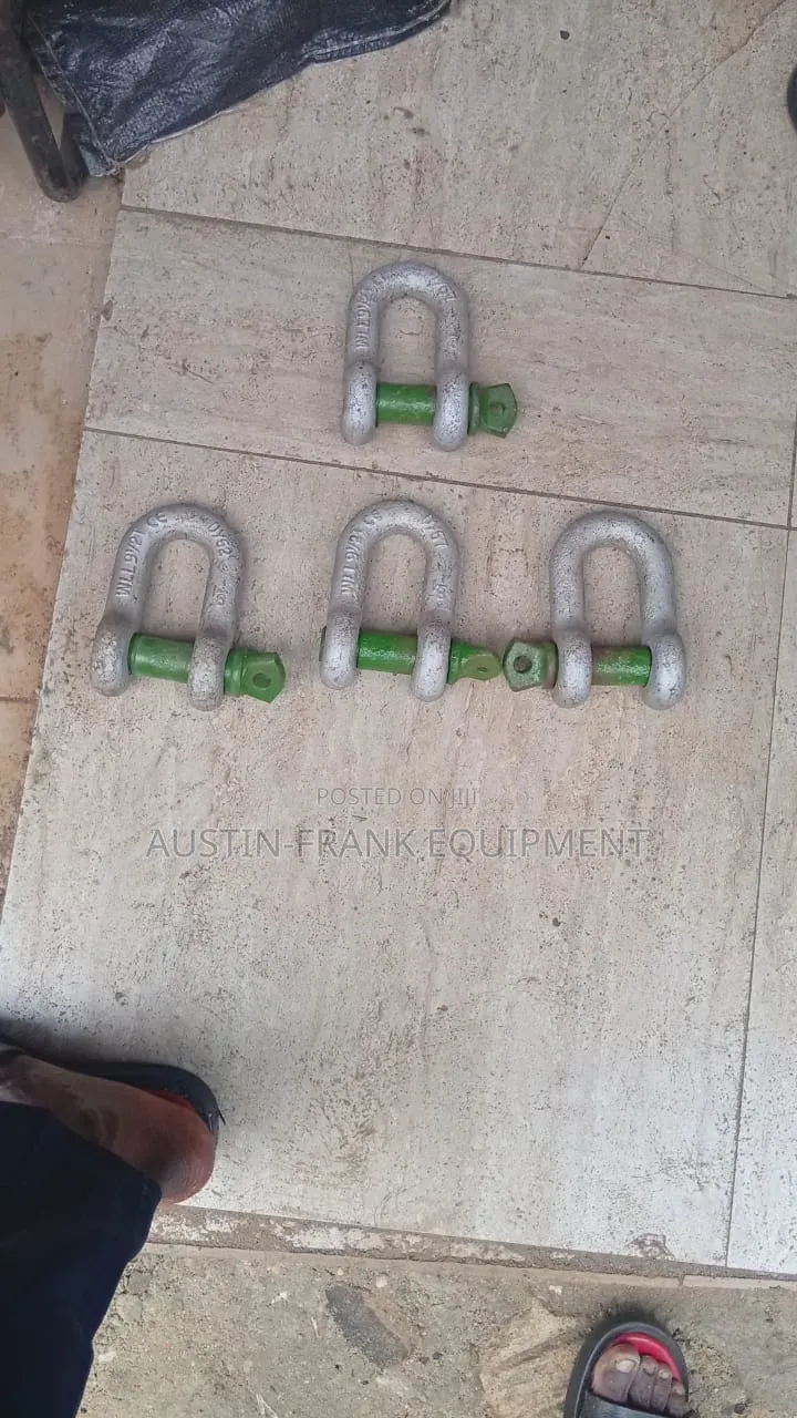 D Shackles