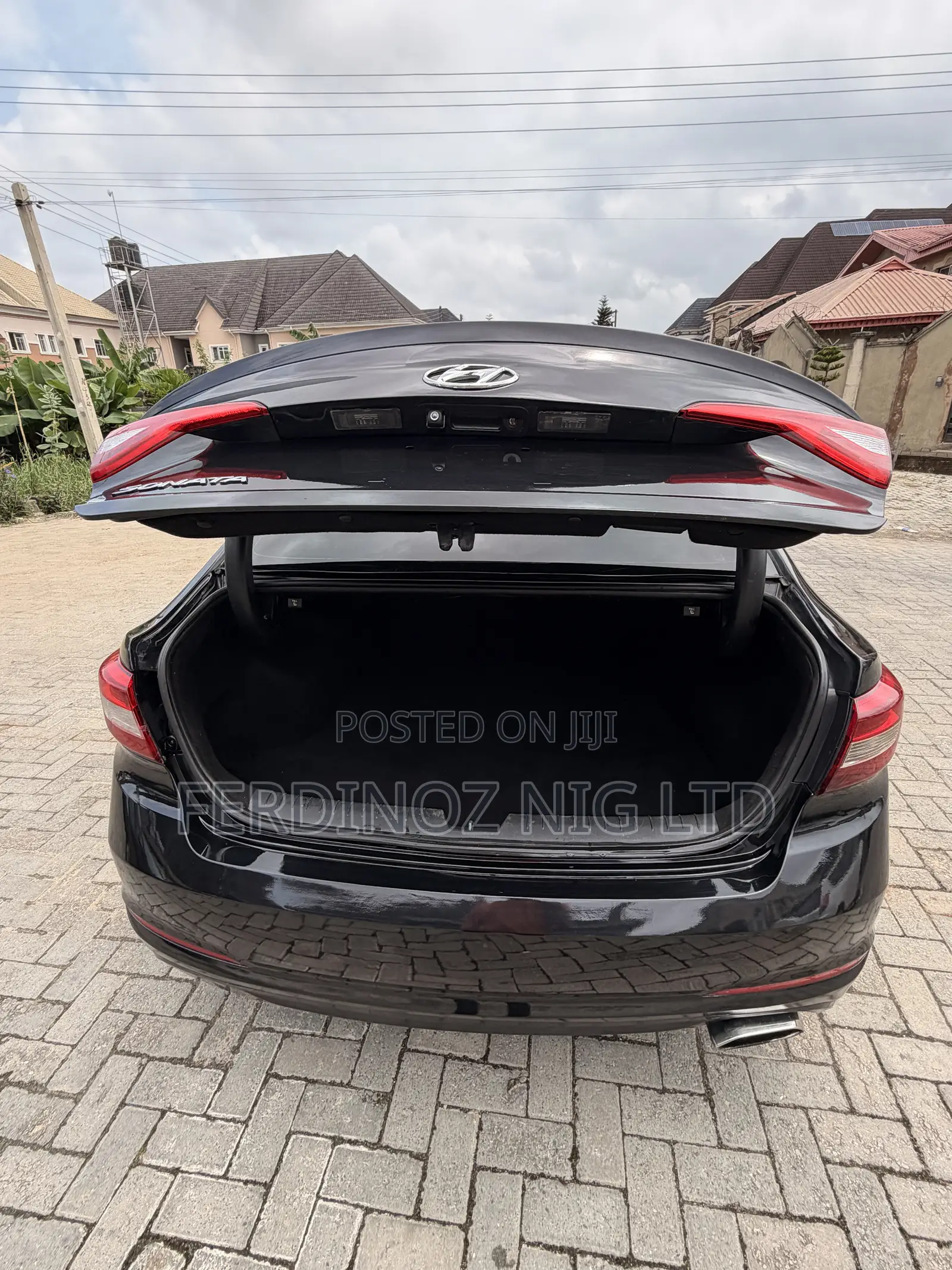Hyundai Sonata Base Sedan FWD (2.4L 4cyl 6A) 2016 Black