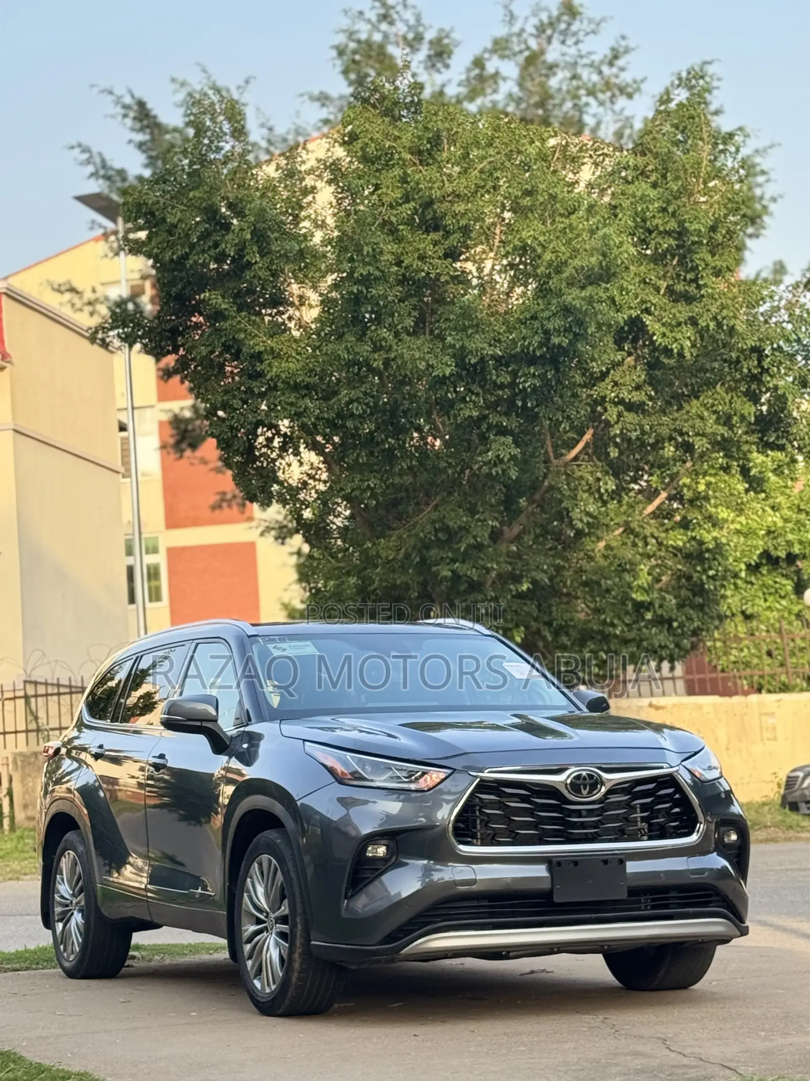 Toyota Highlander Platinum 2021 Gray