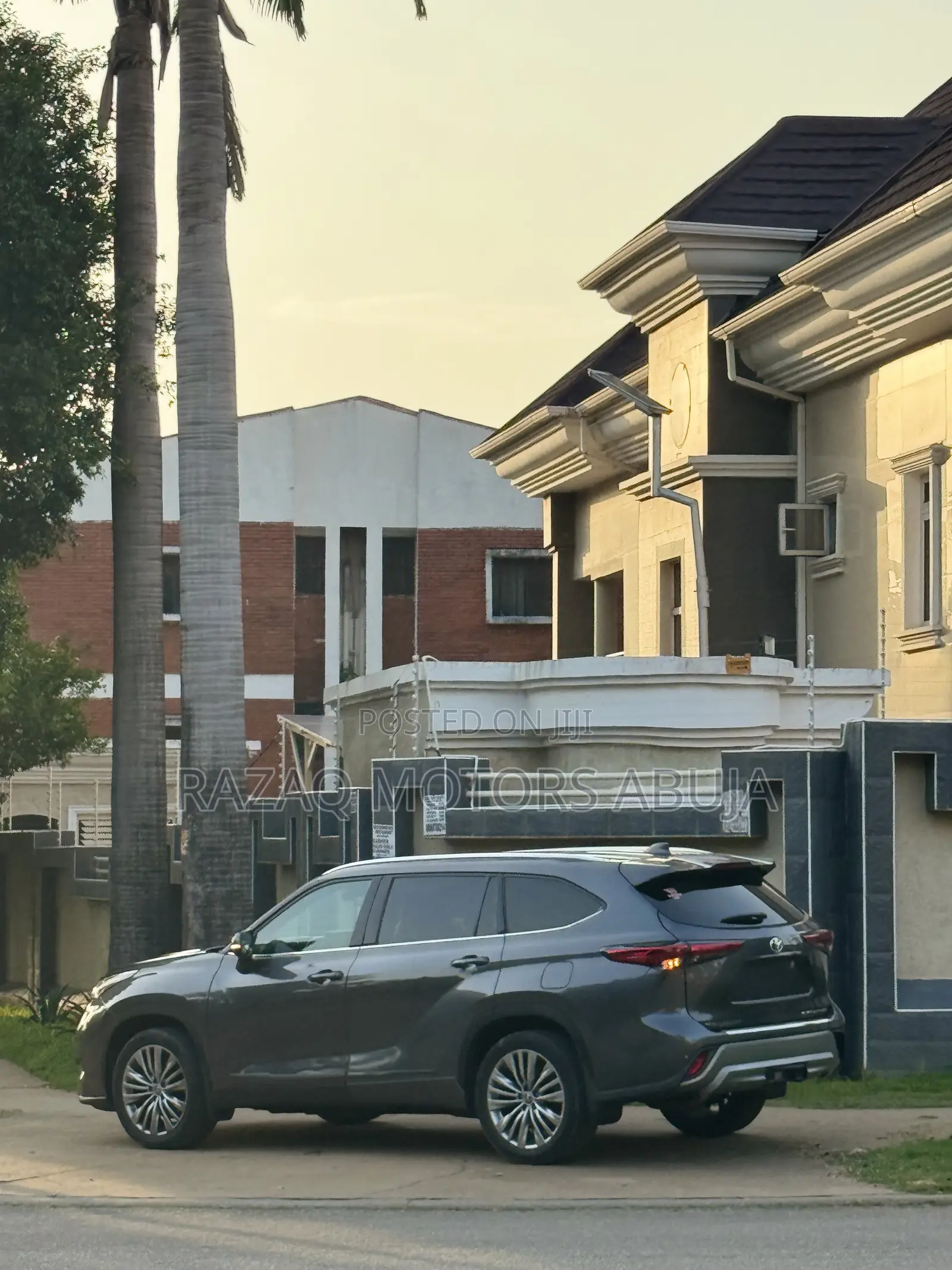 Toyota Highlander Platinum 2021 Gray