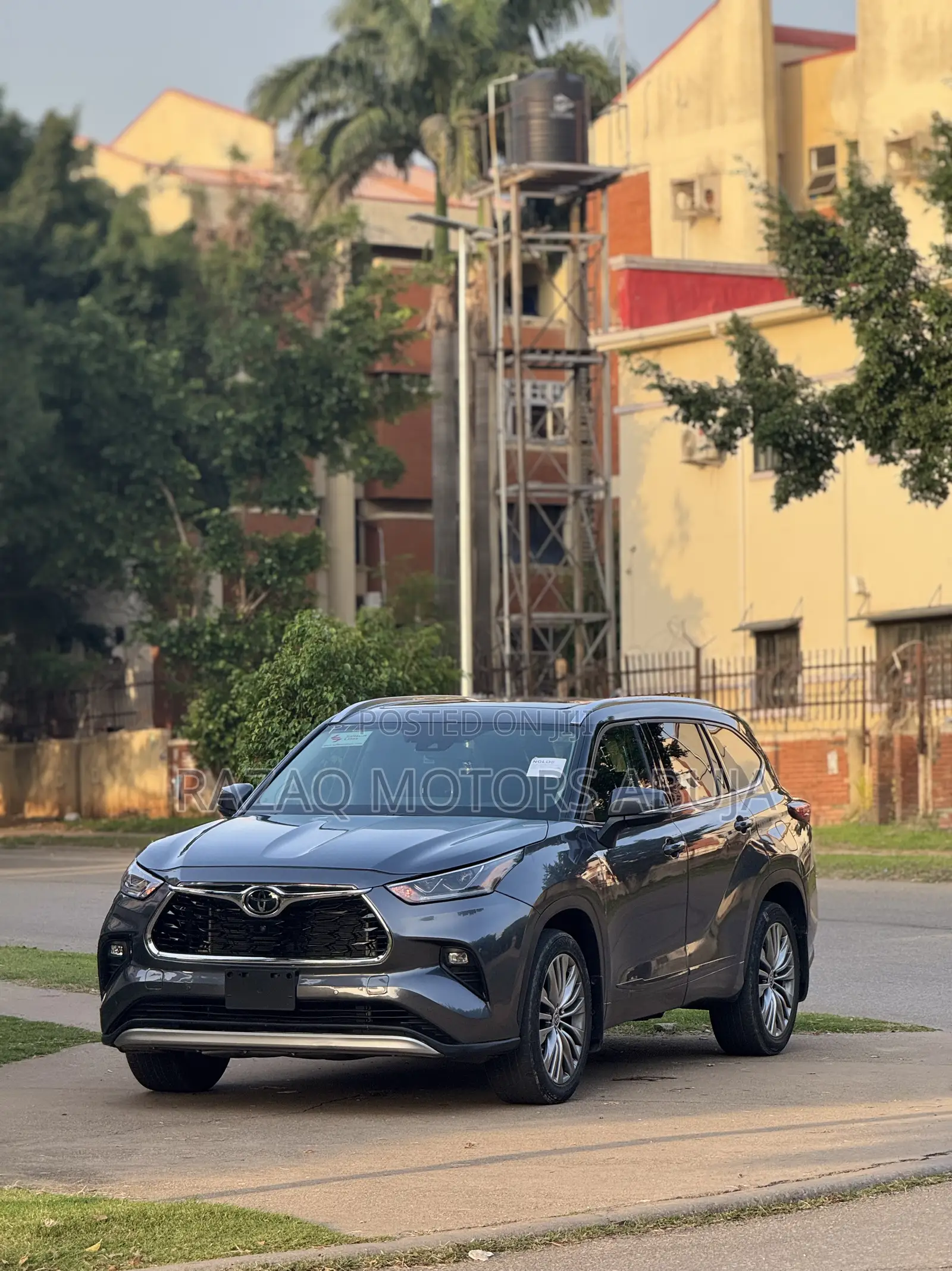 Toyota Highlander Platinum 2021 Gray