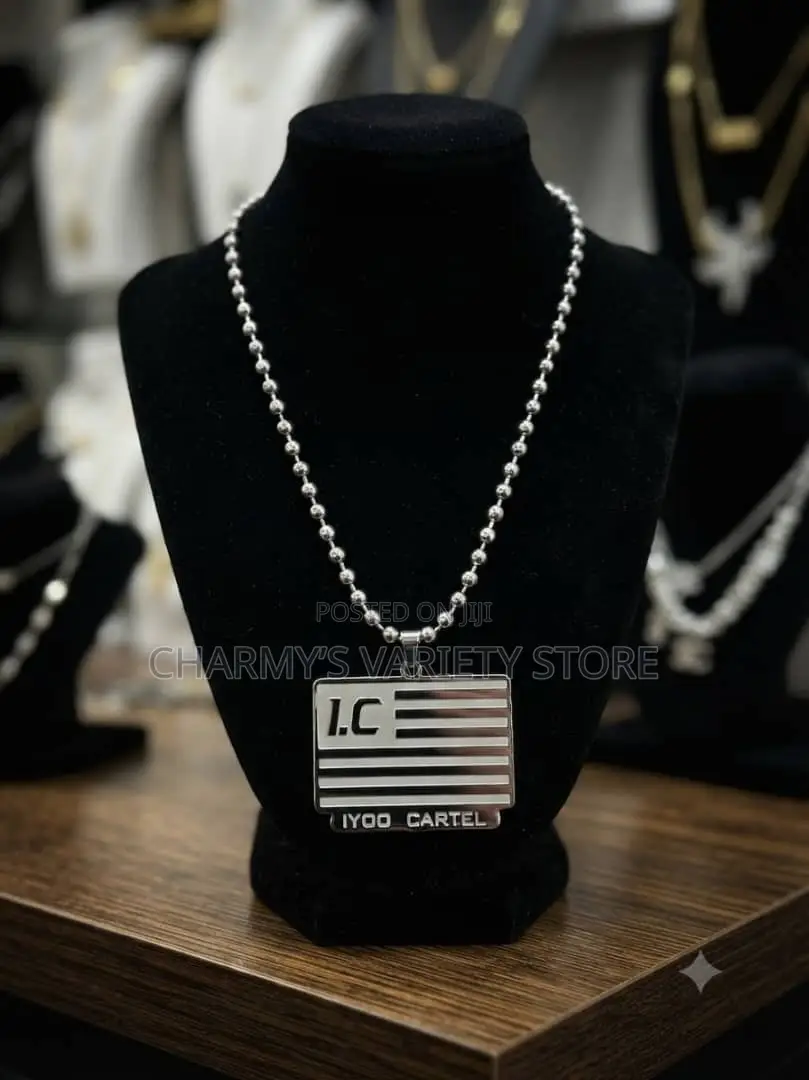 Men’s Necklace