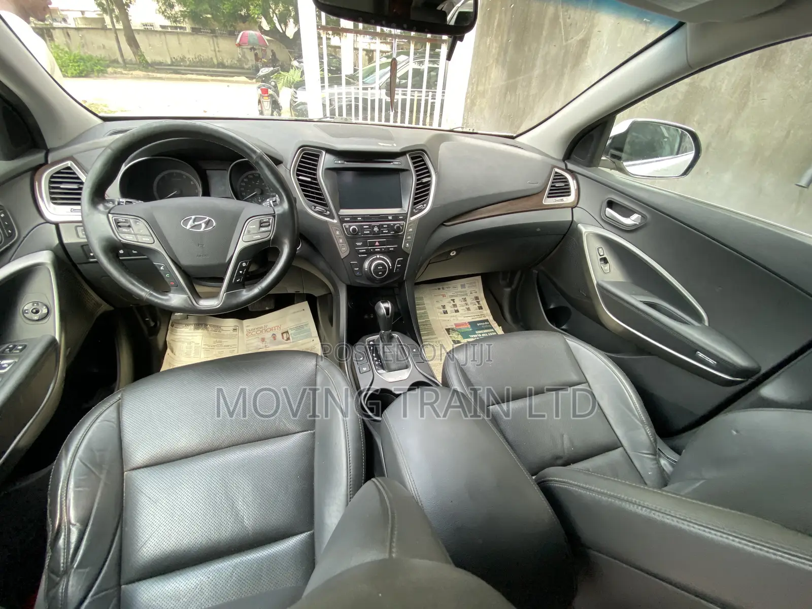 Hyundai Santa Fe Limited AWD 2017 White