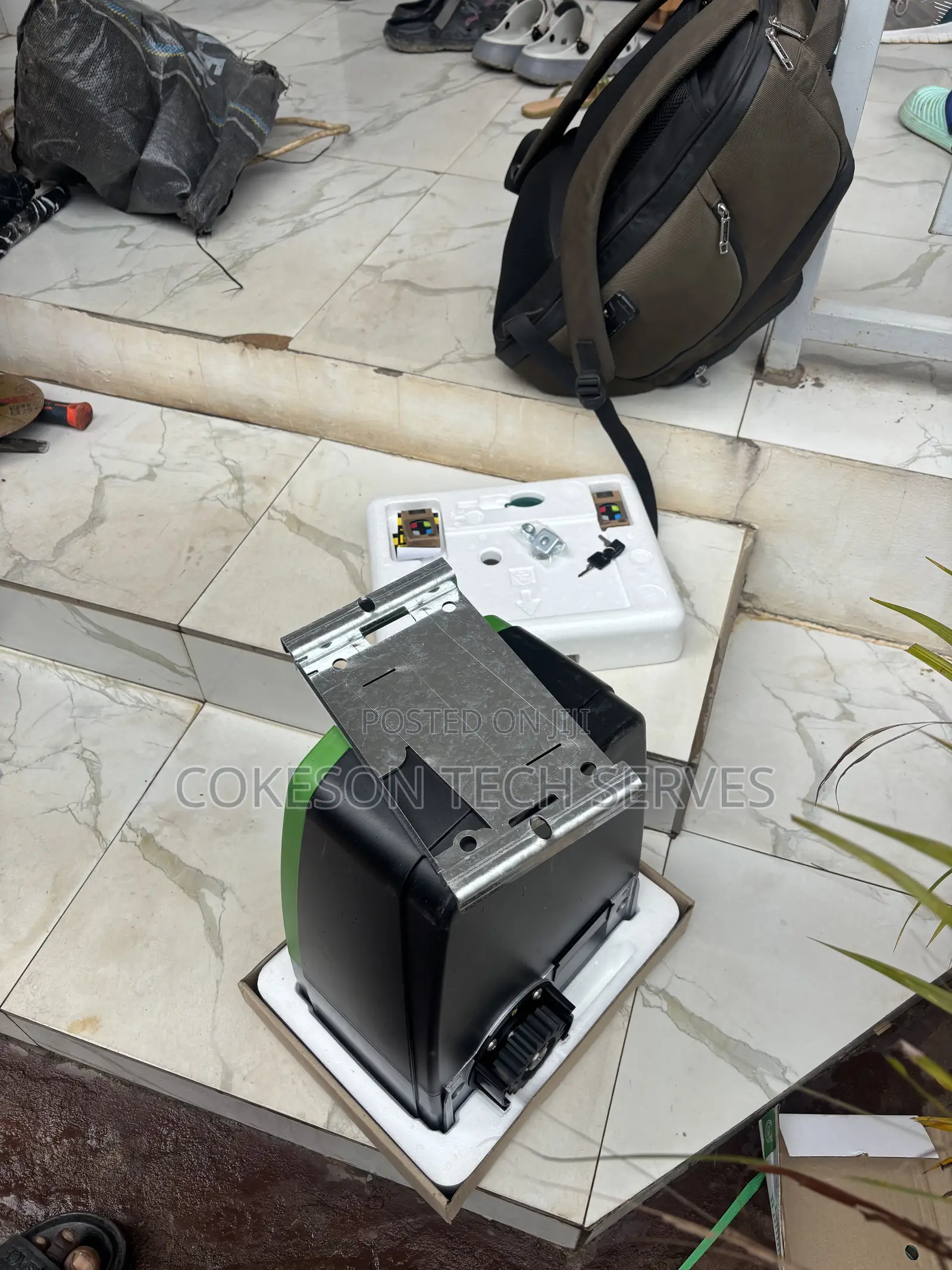 Remote Control Sliding Gate Motor Installation With Battery Backup