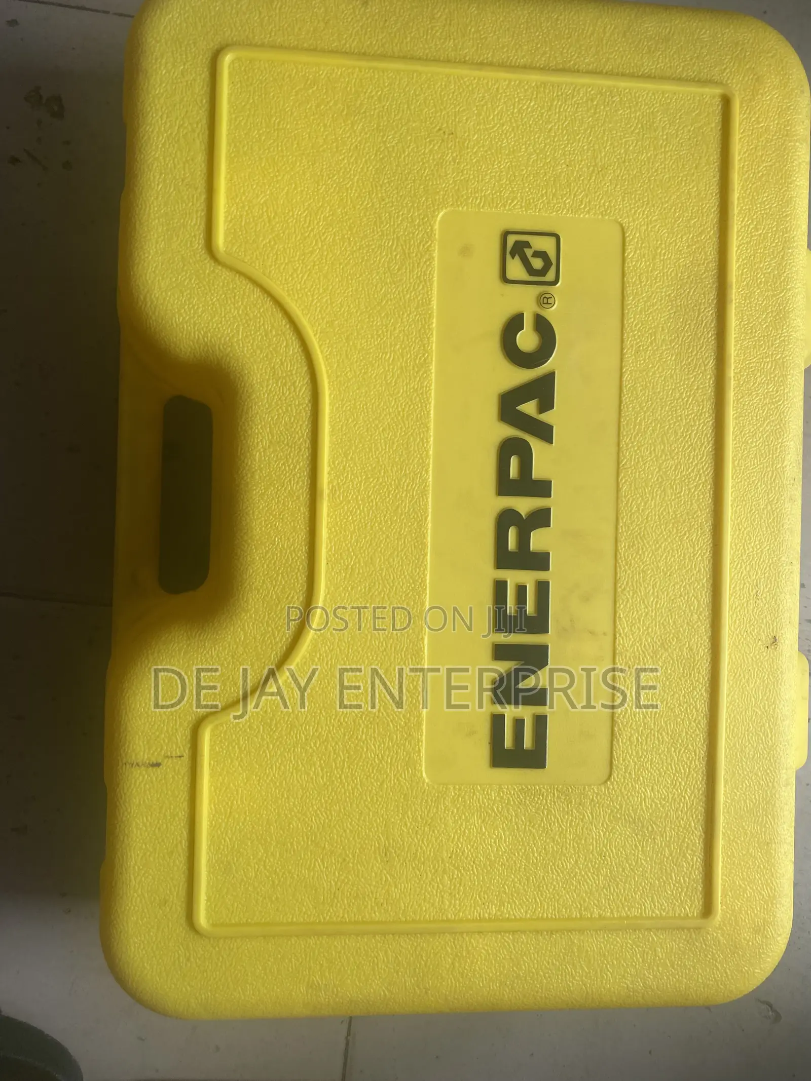 Hydraulic Nut Splitter