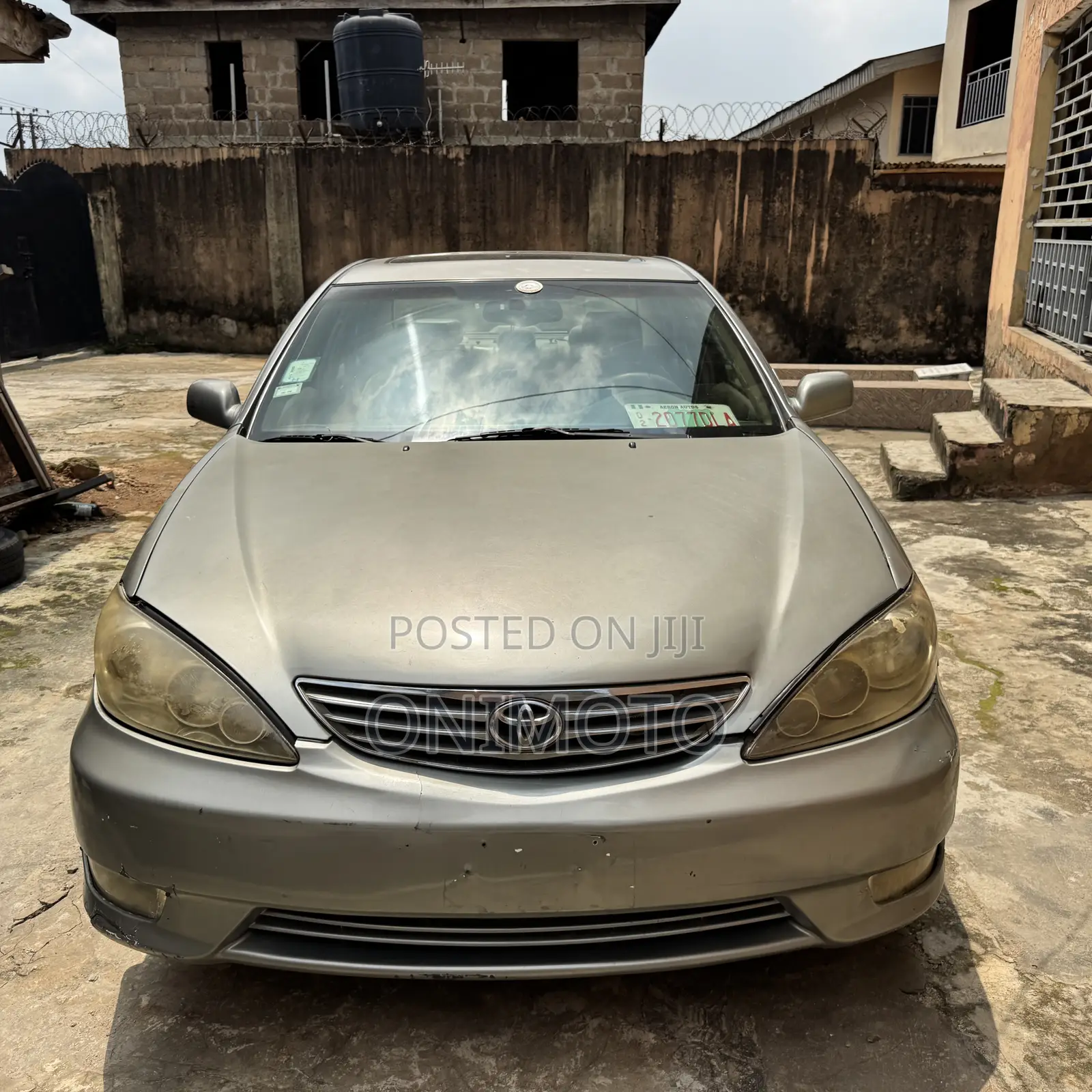 Toyota Camry XLE V6 4dr Sedan (3.0L 6cyl 5A) 2005 Gray