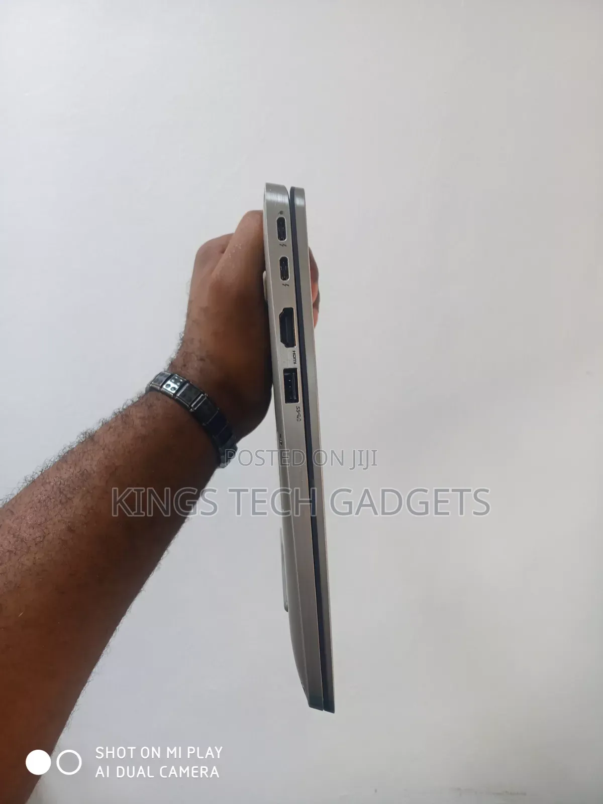Laptop Dell Latitude 7400 2-in-1 8GB Intel Core i5 SSD 256GB