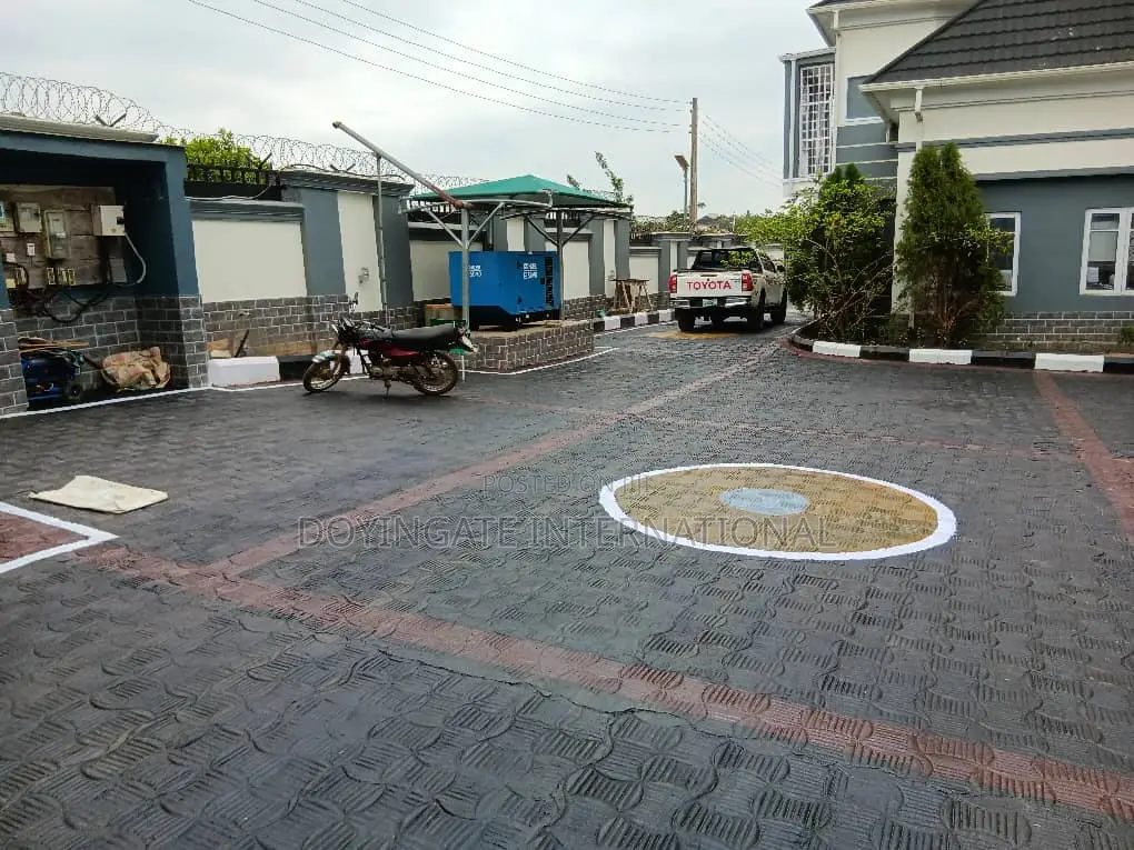 Furnished 5bdrm Duplex in Federal Housing, Osogbo for sale