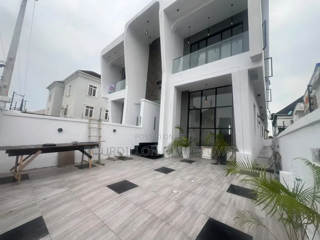 4bdrm Duplex in Lekki Palm City for sale