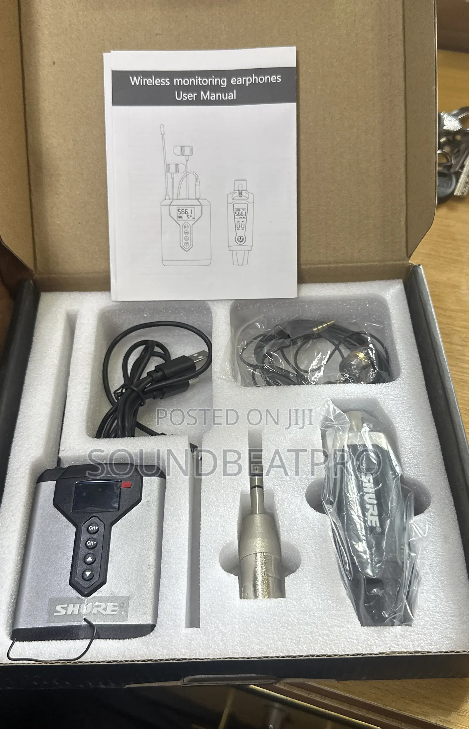 Wireless Monitoring Earphones