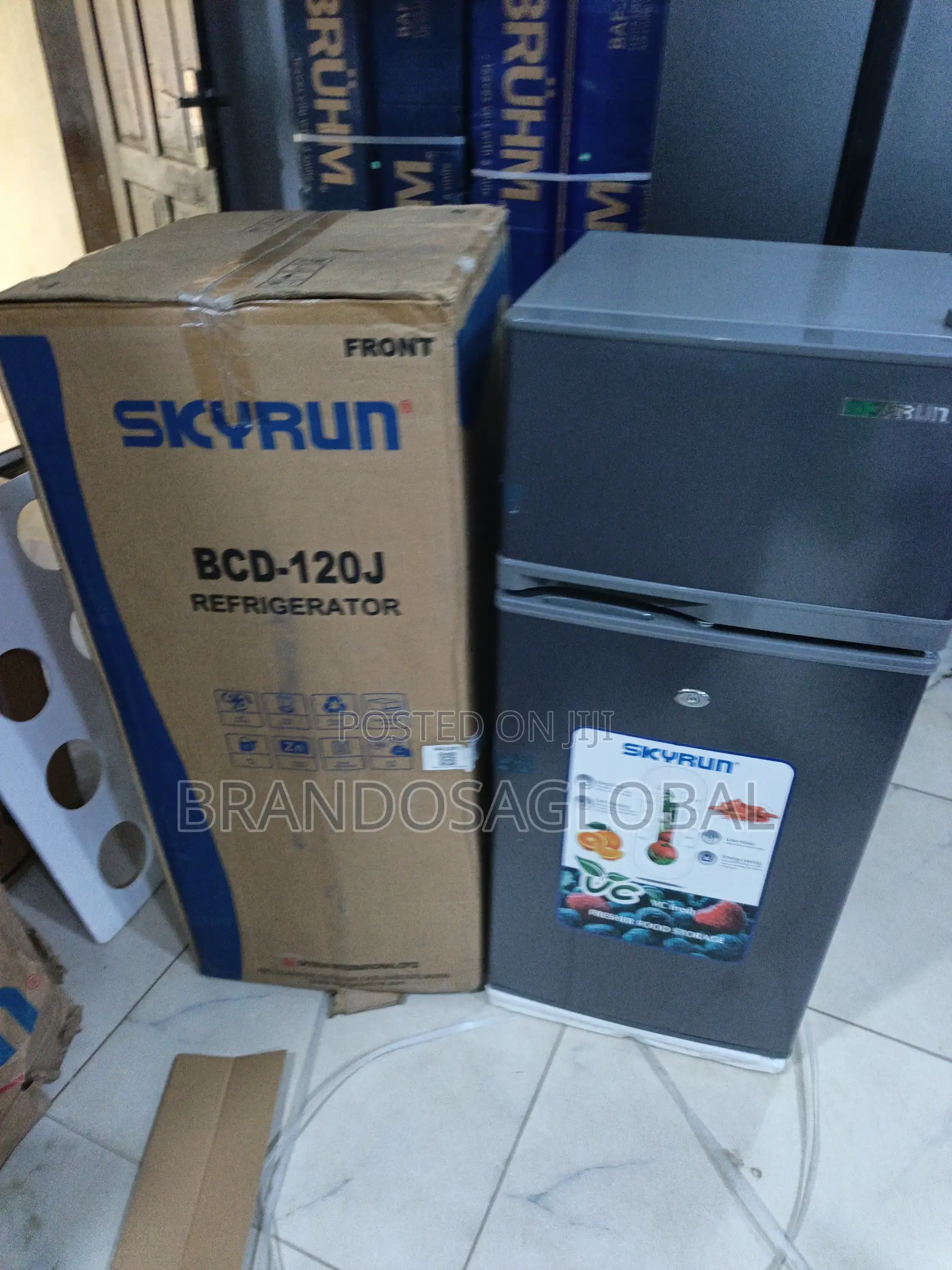 Skyrun 105L Double Door Refrigerator – Reliable Cooling Solution