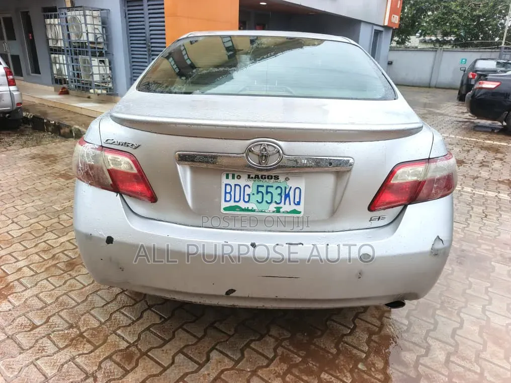 Toyota Camry 2008 Silver