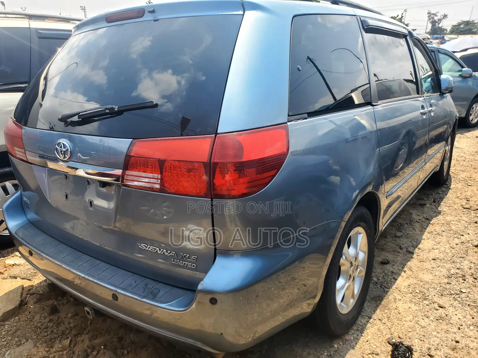 Toyota Sienna XLE Limited 2005 Blue
